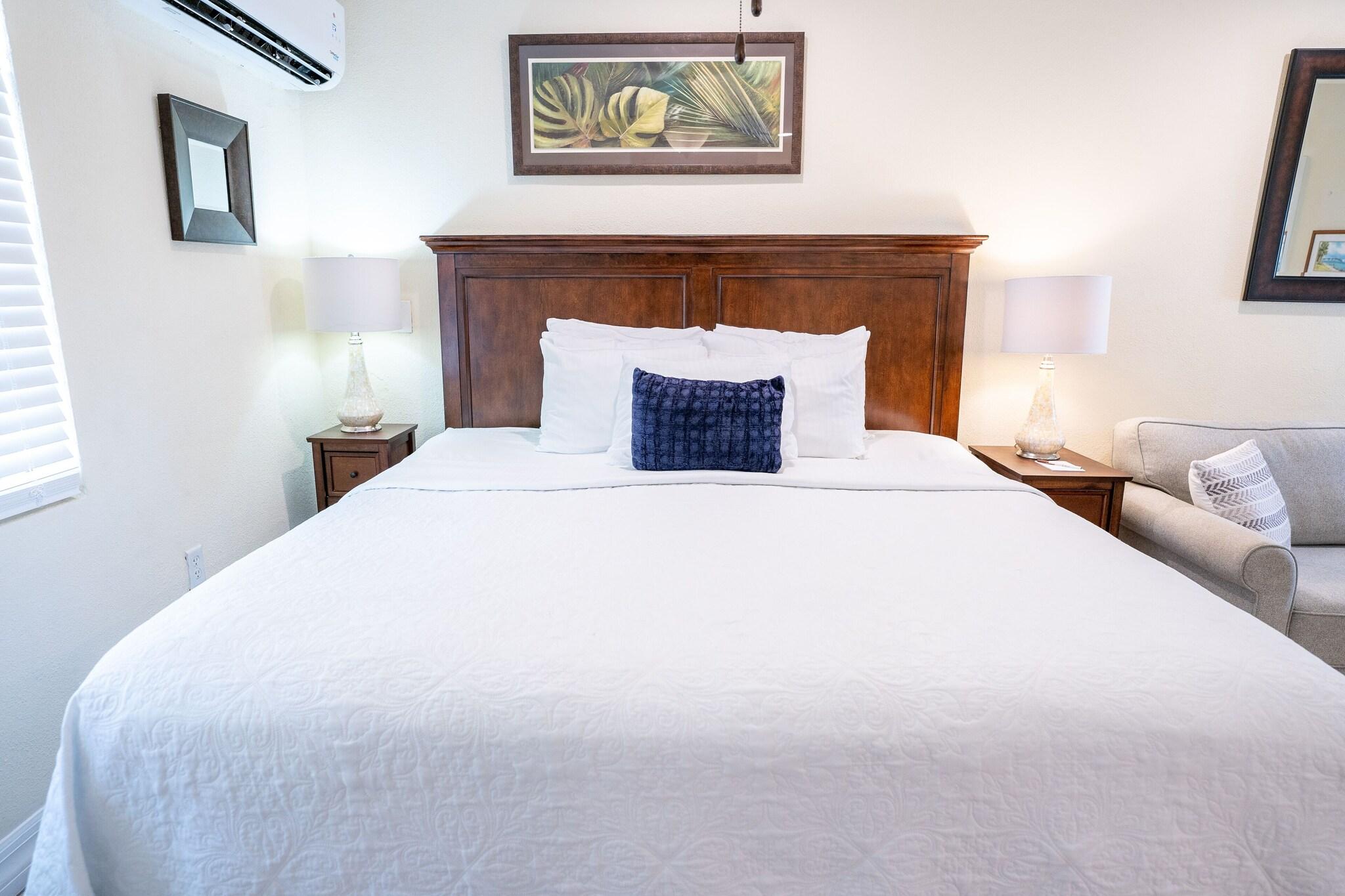 Studio Premium King Bed