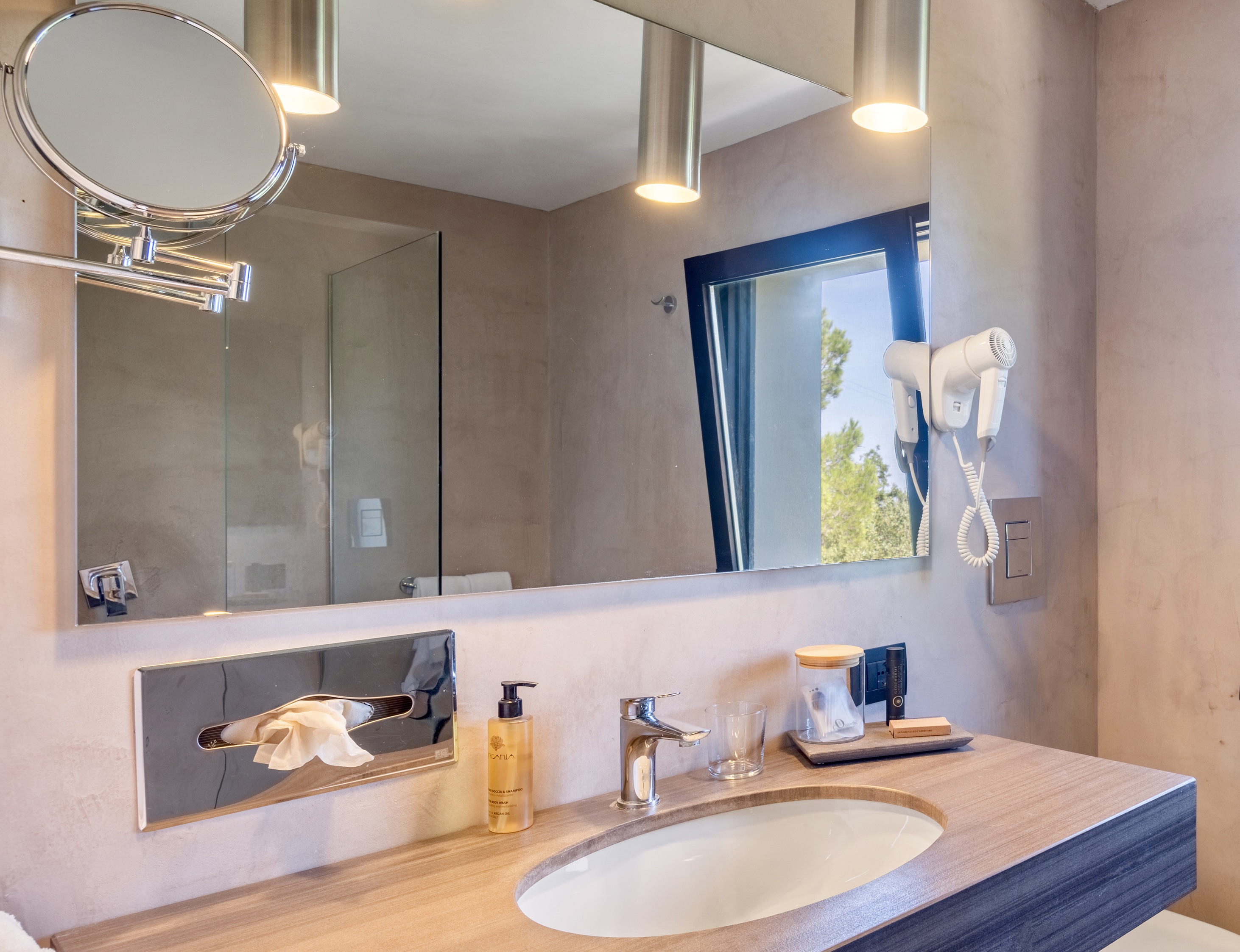 Suite with Private Pool