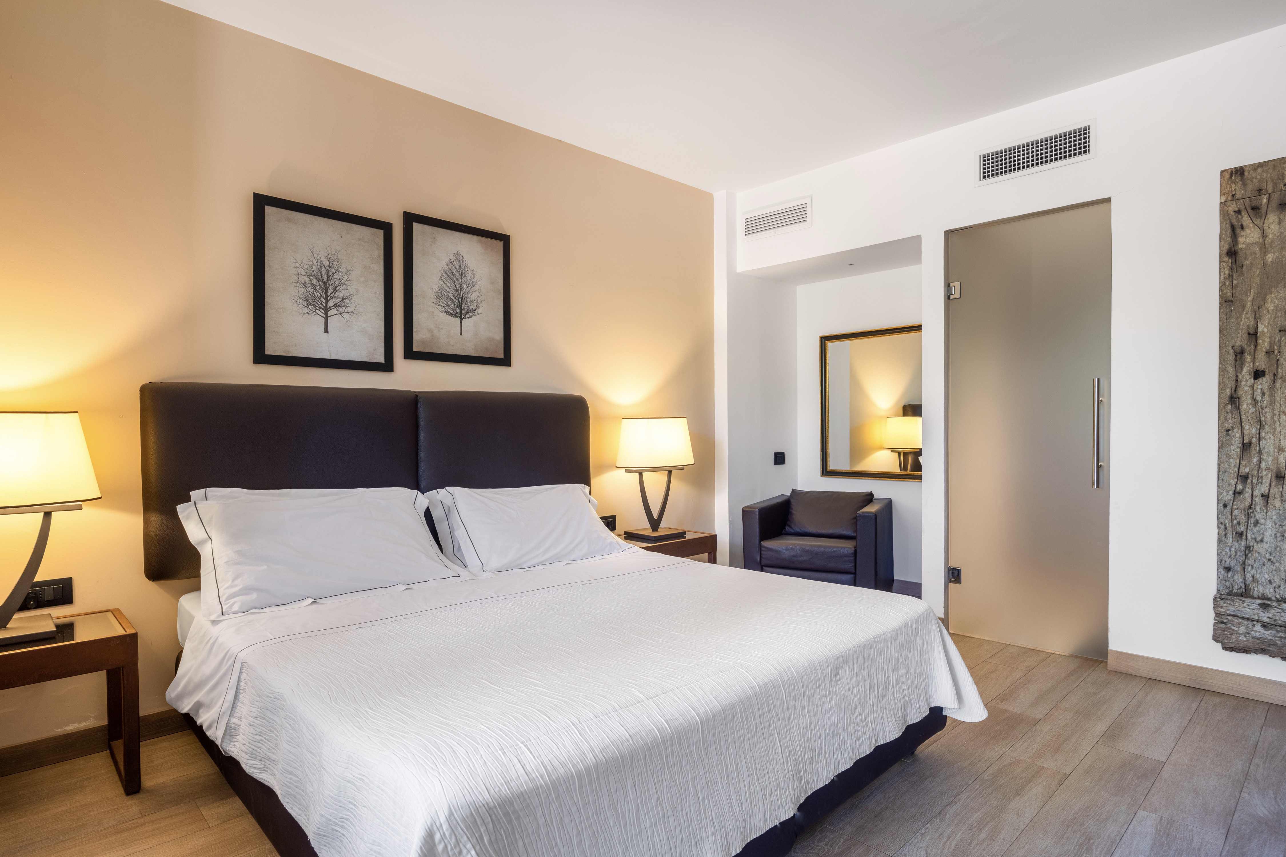 Double or Twin Executive