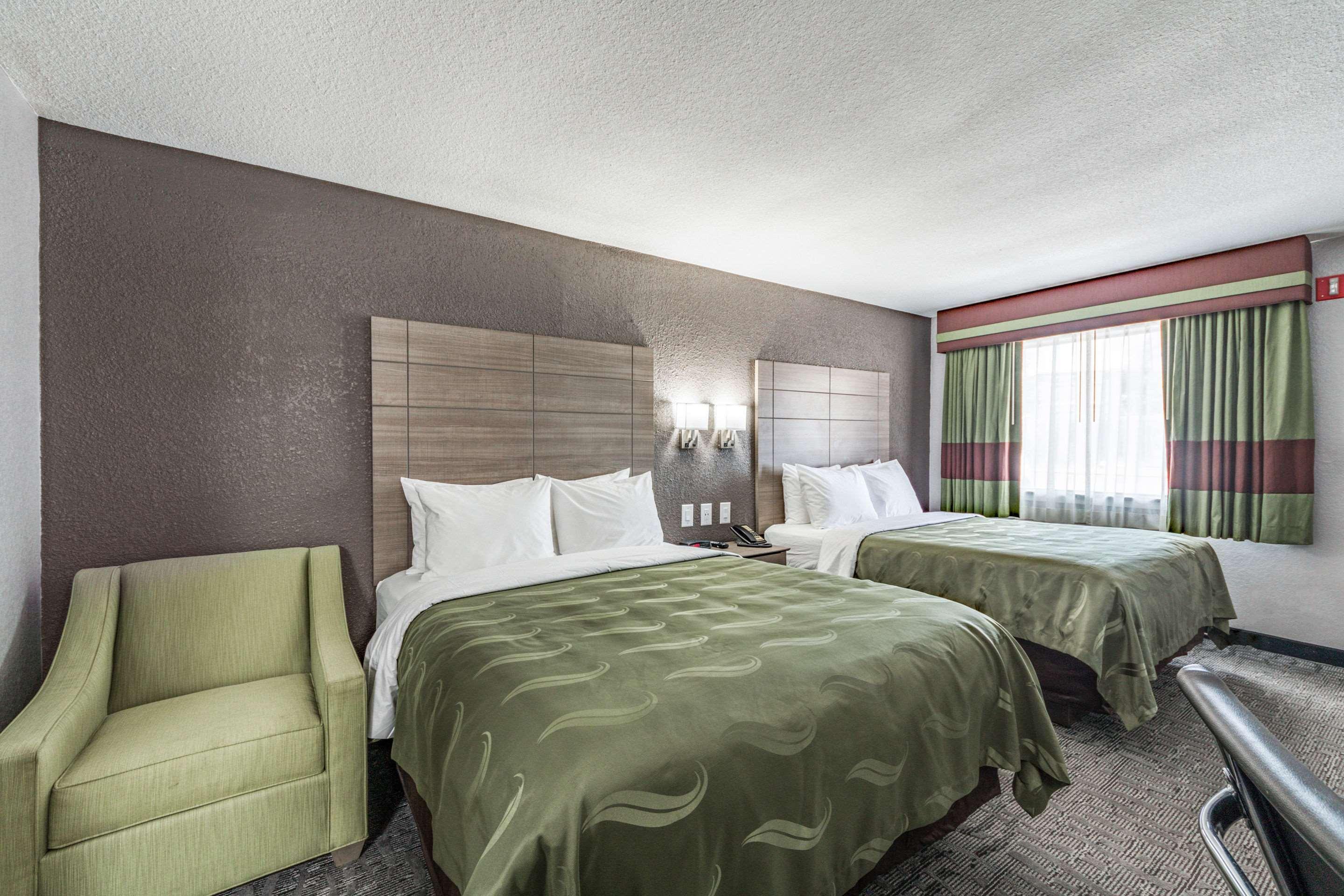 Double Two Queen Beds Non Smoking