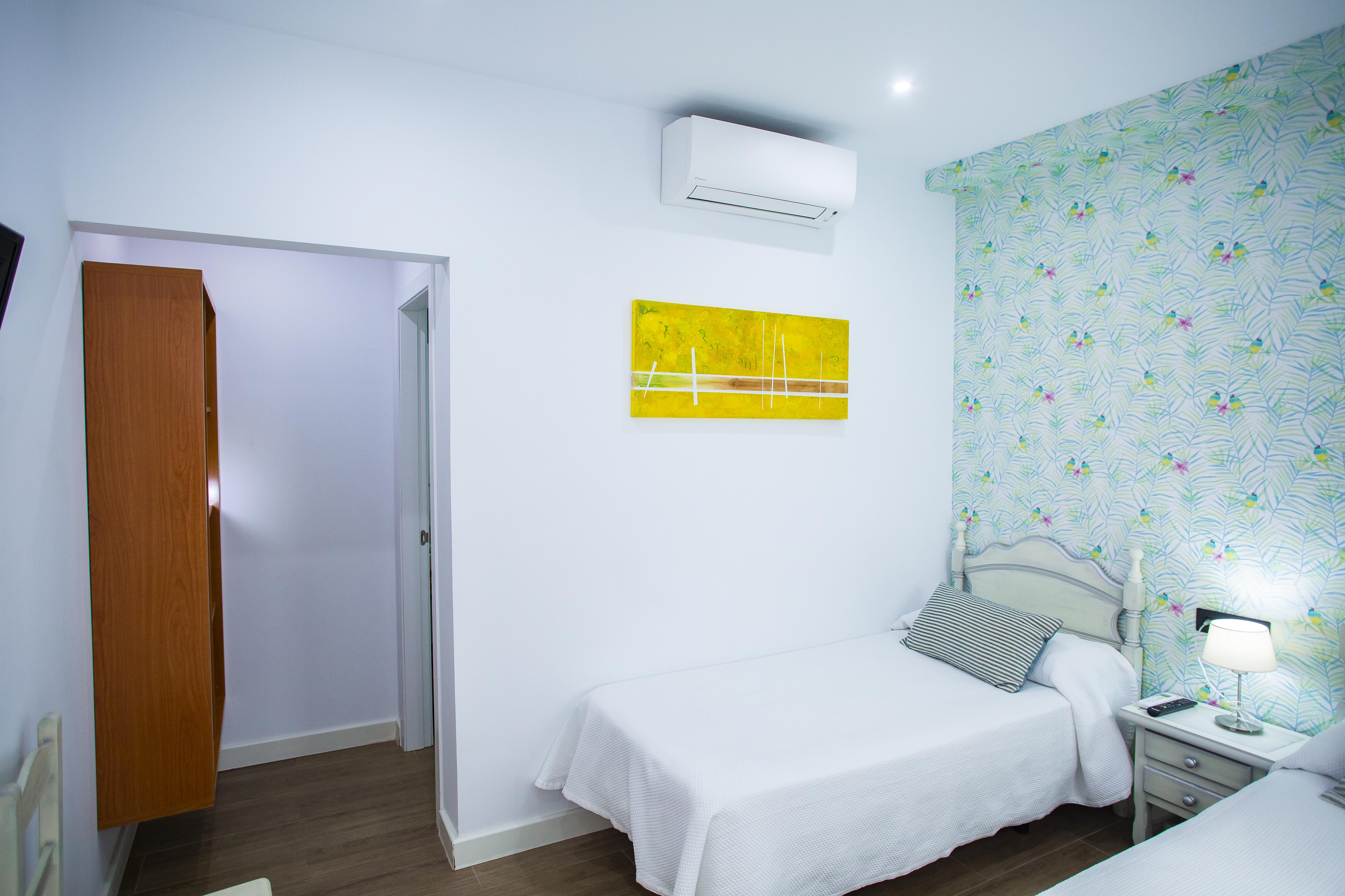 Twin Deluxe One Bedroom