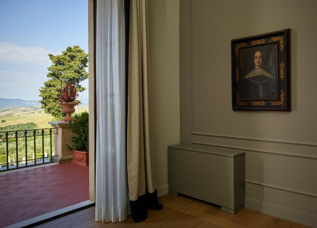 Junior Suite with Views