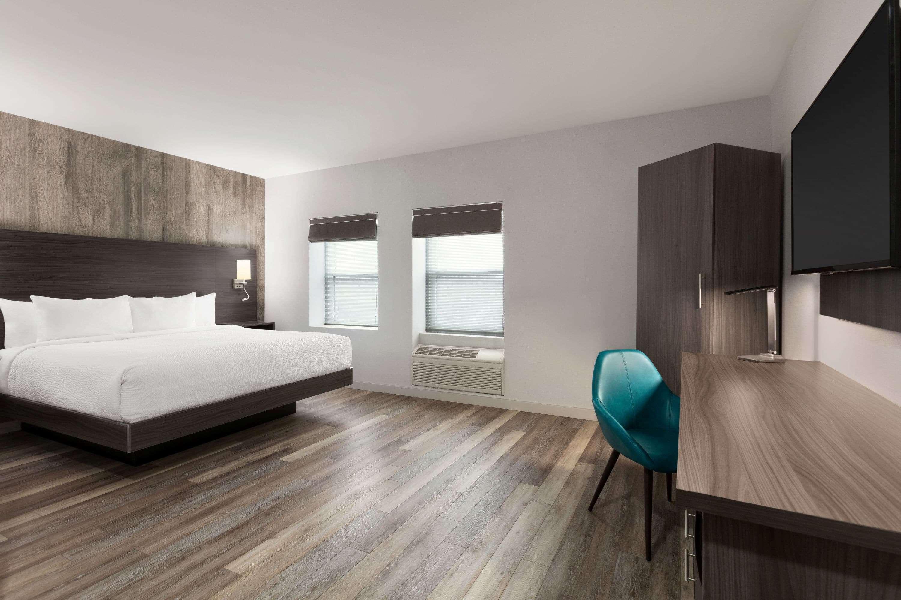 Room King Bed Non Smoking