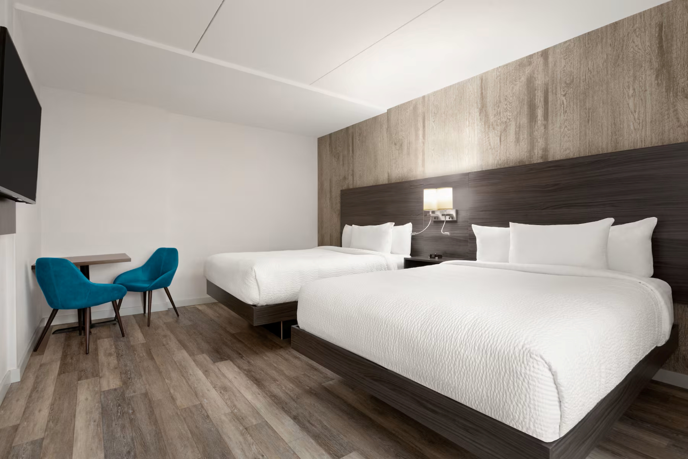 Room Deluxe Two Queen Beds