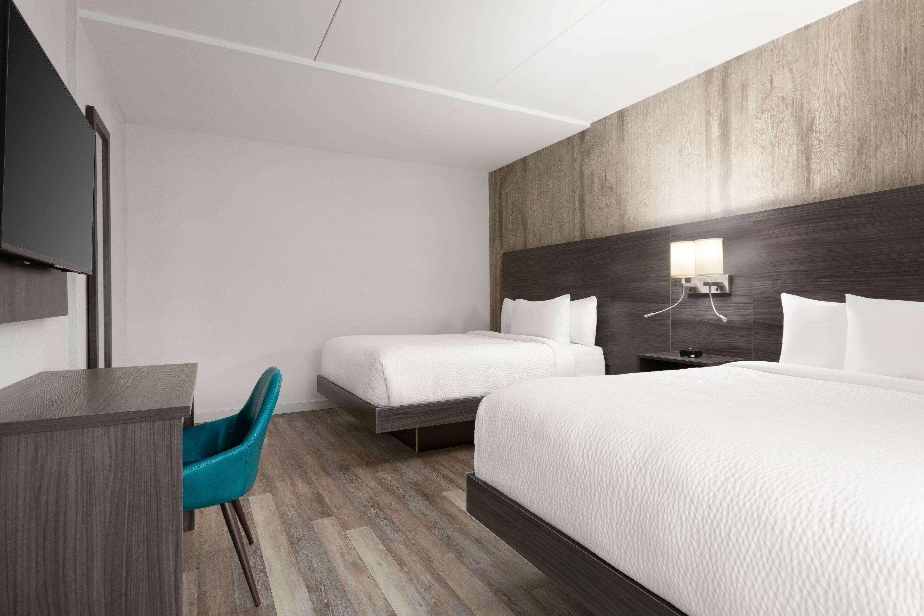 Quadruple Accessible-two Queen Beds