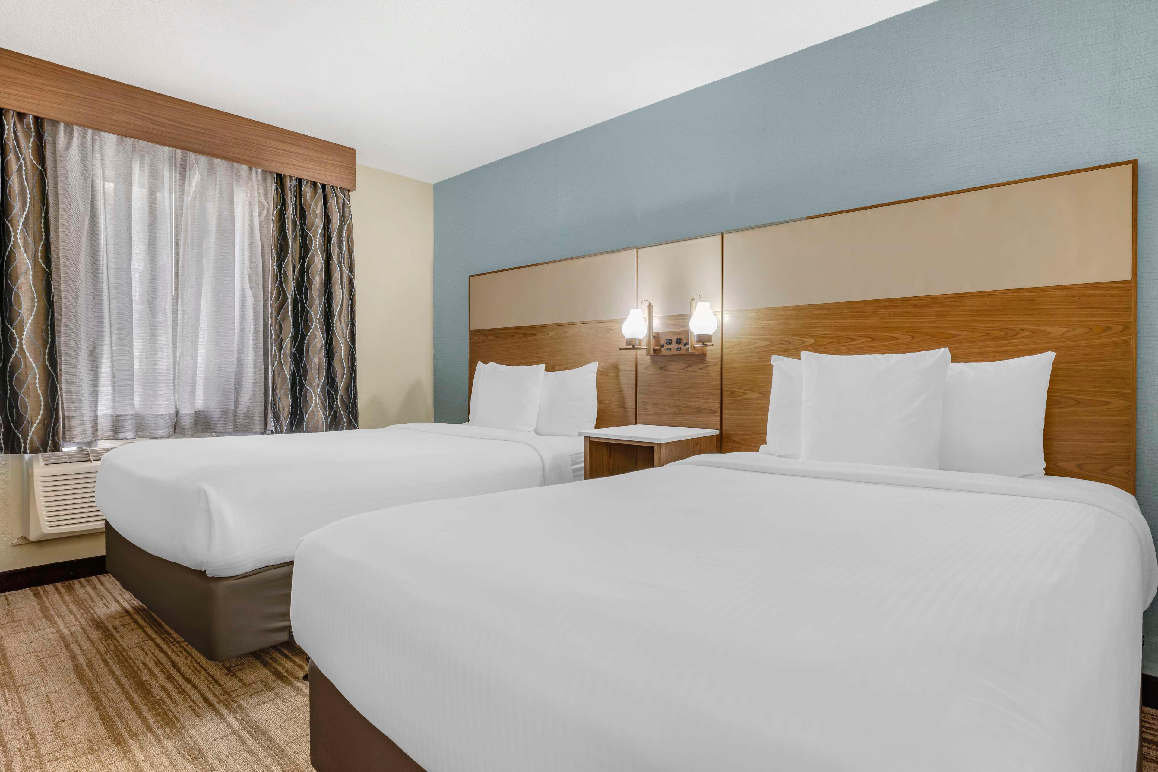 Suite Two Double Beds