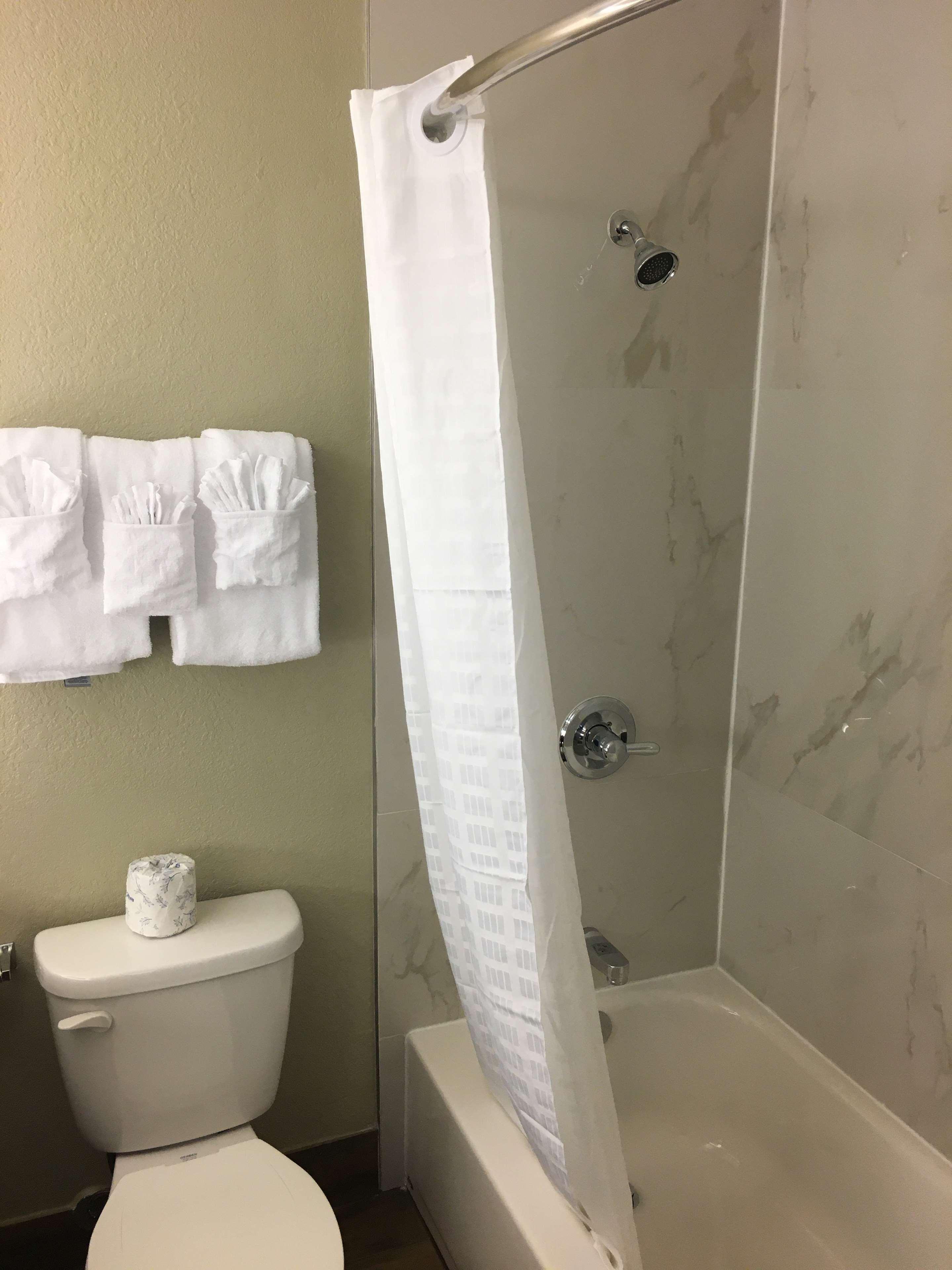 Room King Bed Non Smoking