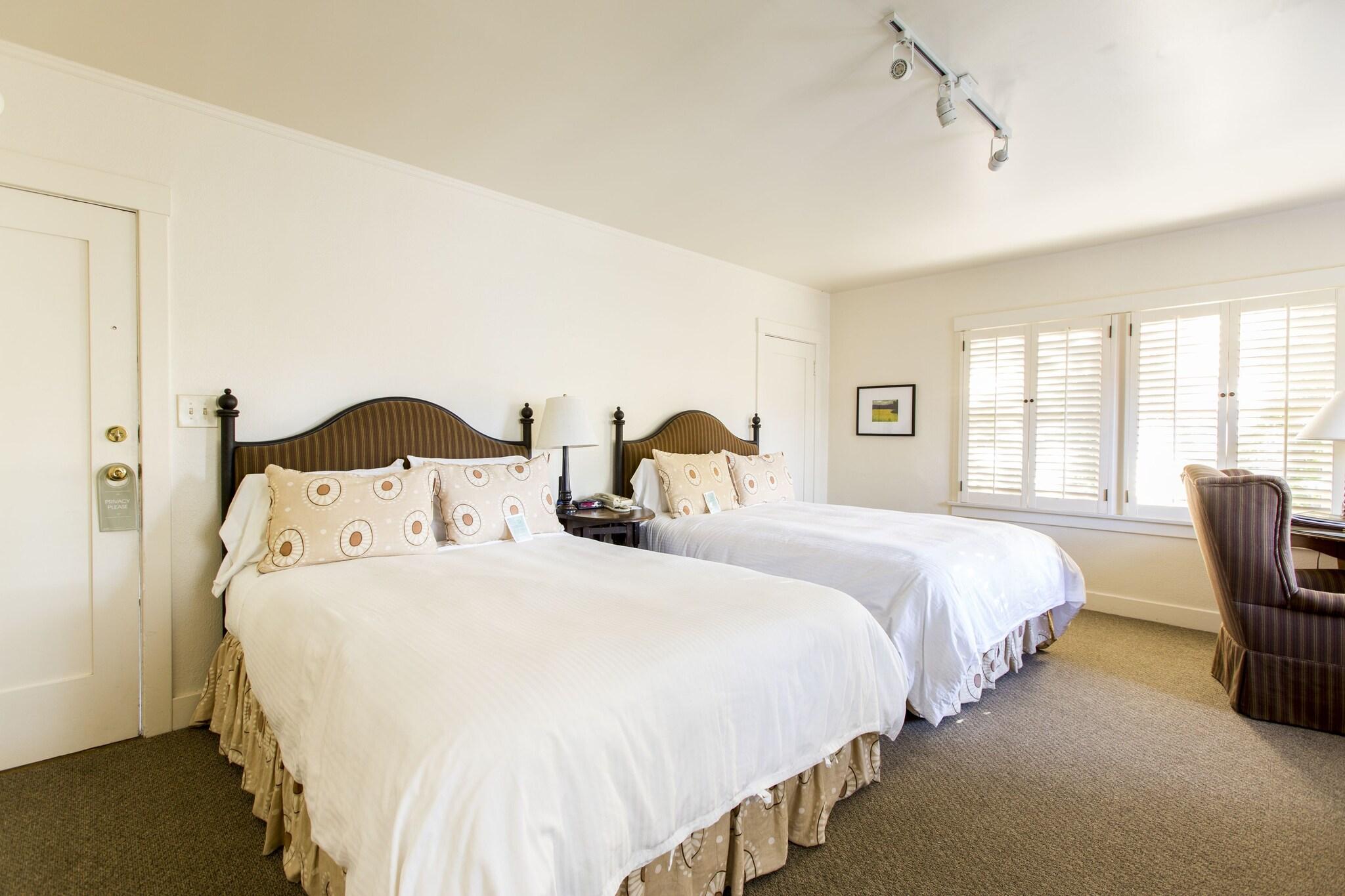 Double Two Queen Beds