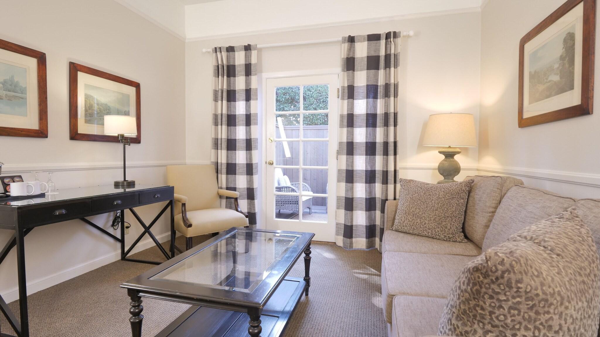 Single Superior King Bed