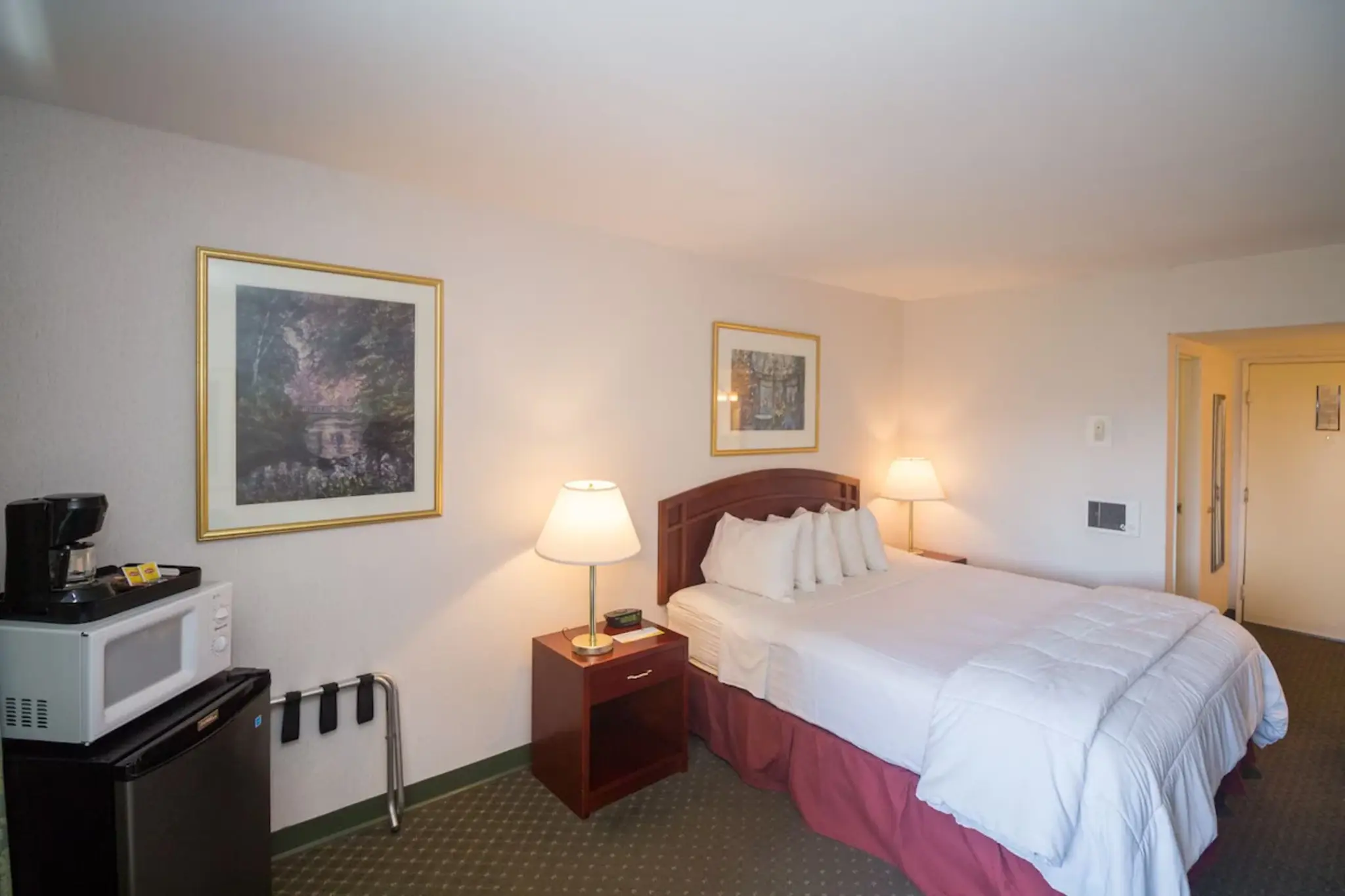 Triple King Bed Non Smoking