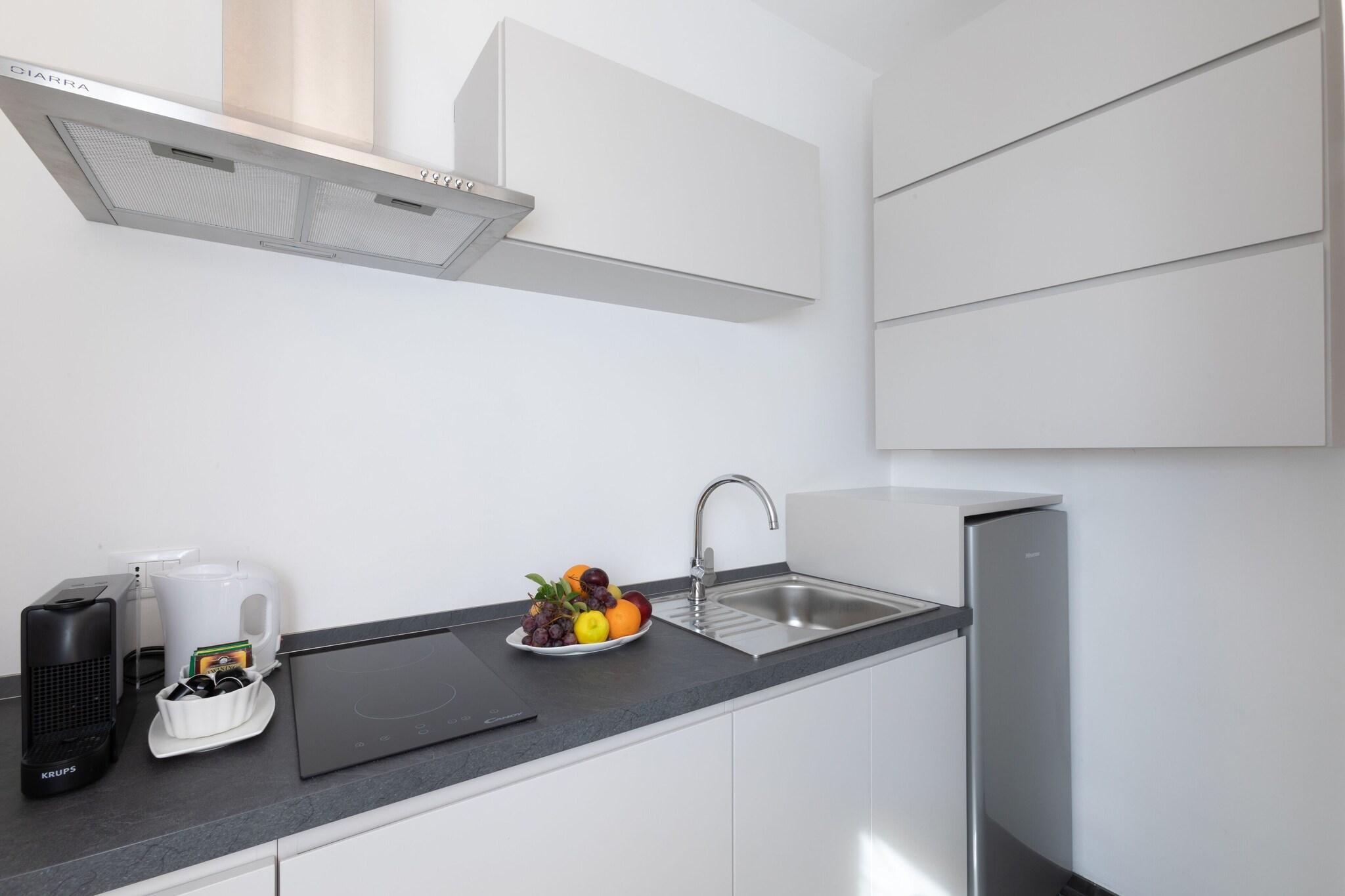 Suite with Kitchenette