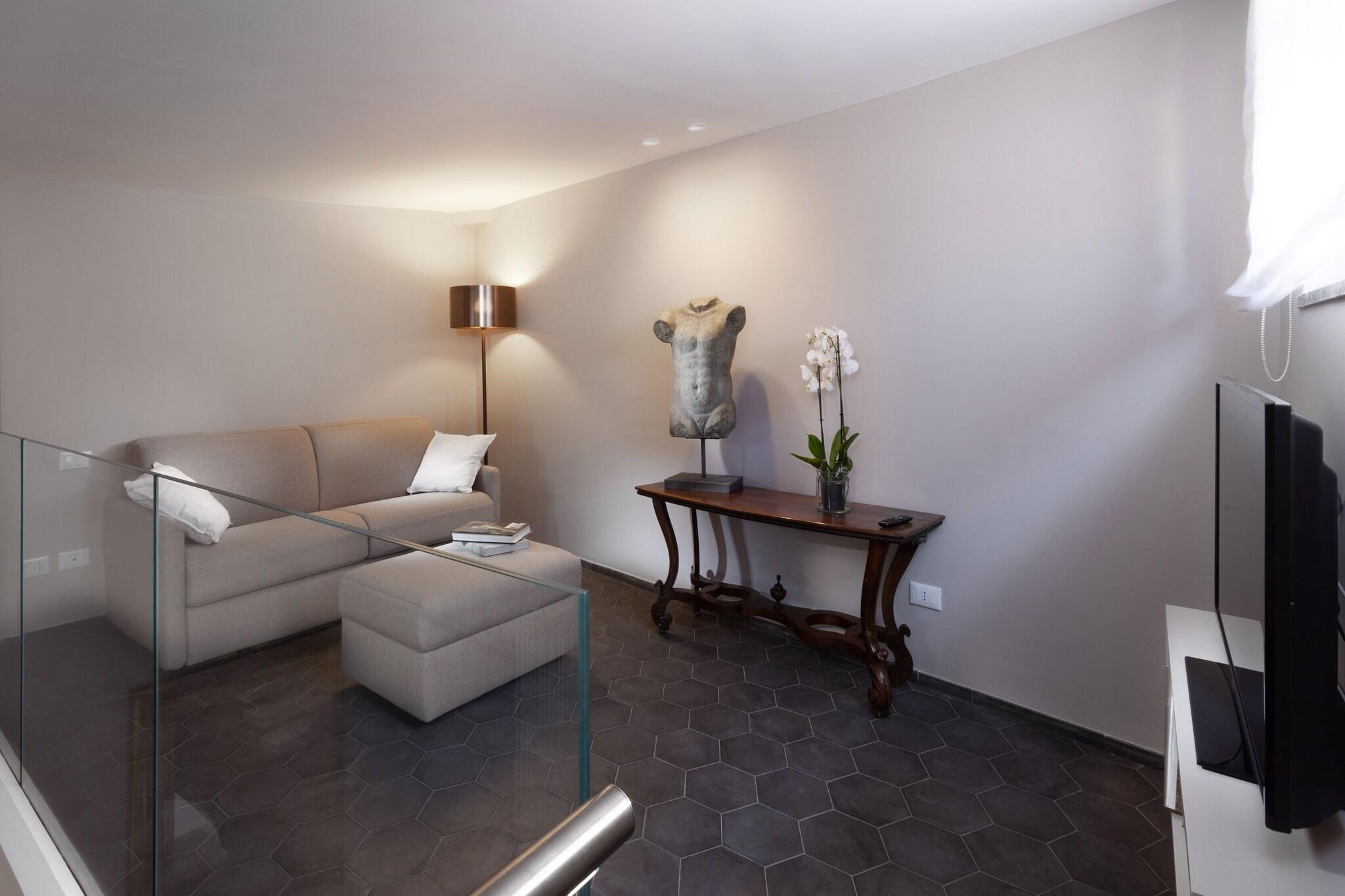 Suite with Kitchenette