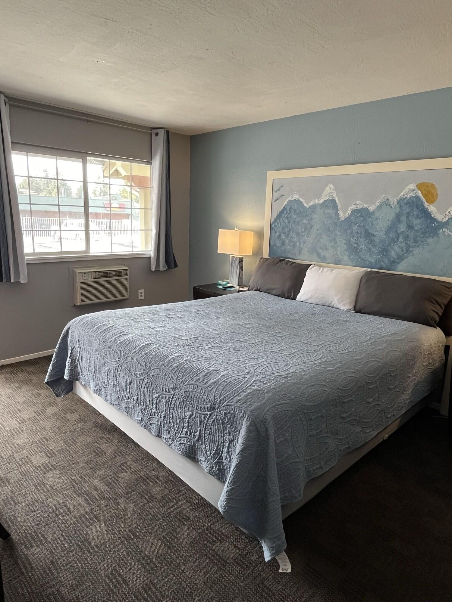 Double King Bed Non Smoking