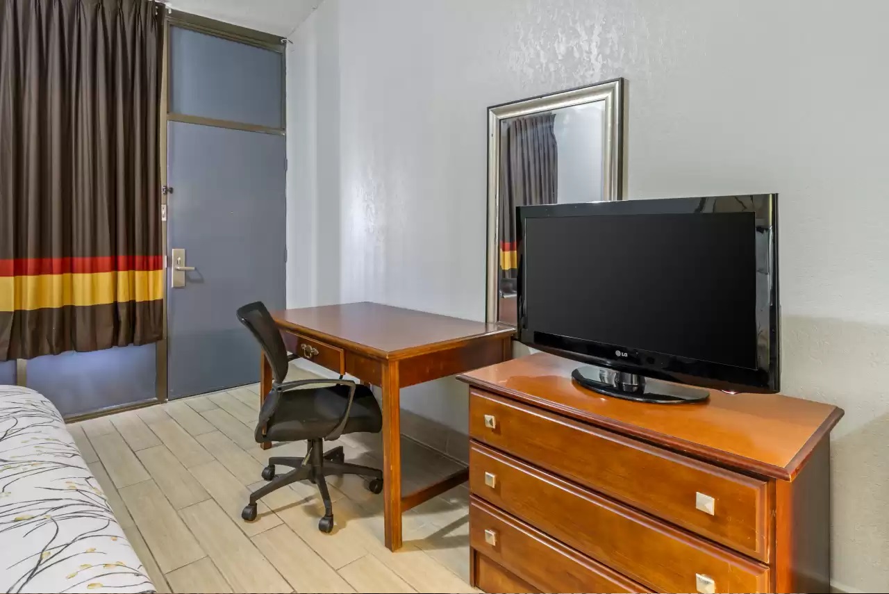 Quadruple Accessible