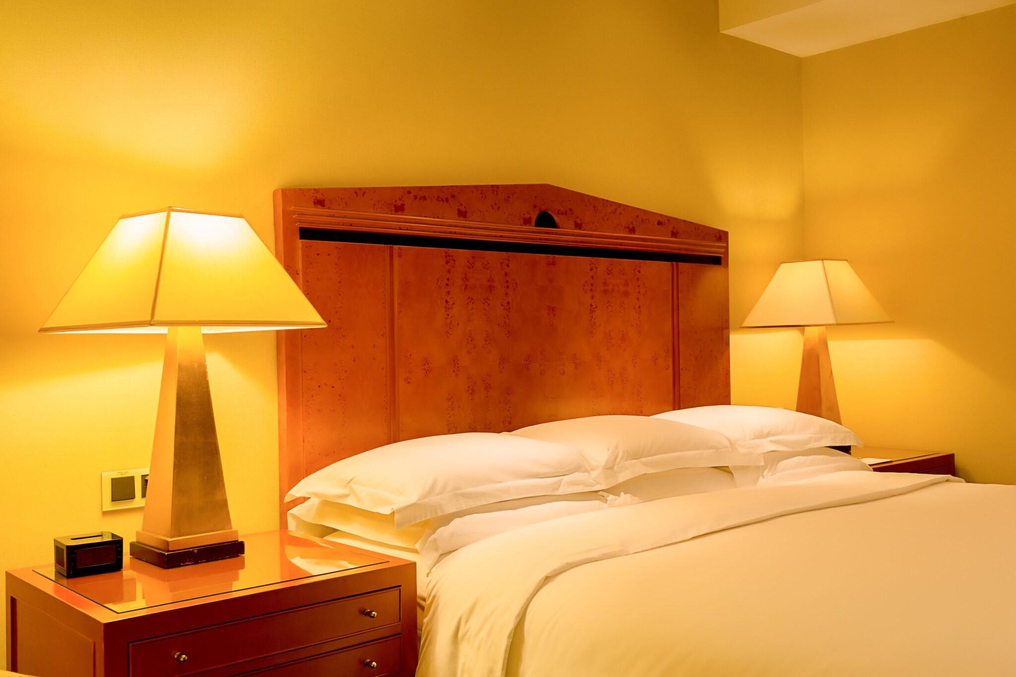 Double King Size Bed