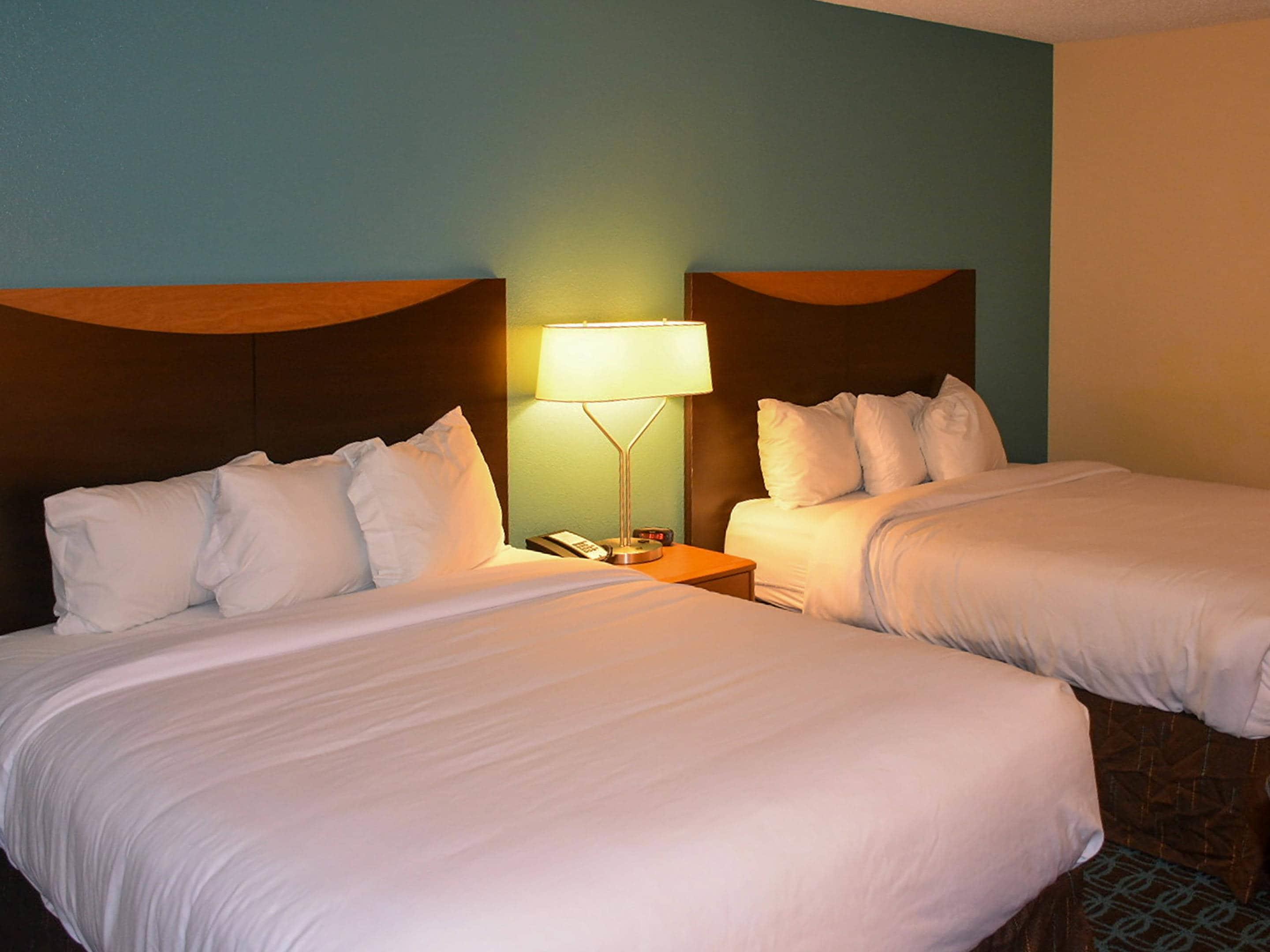 Quadruple Two Queen Beds