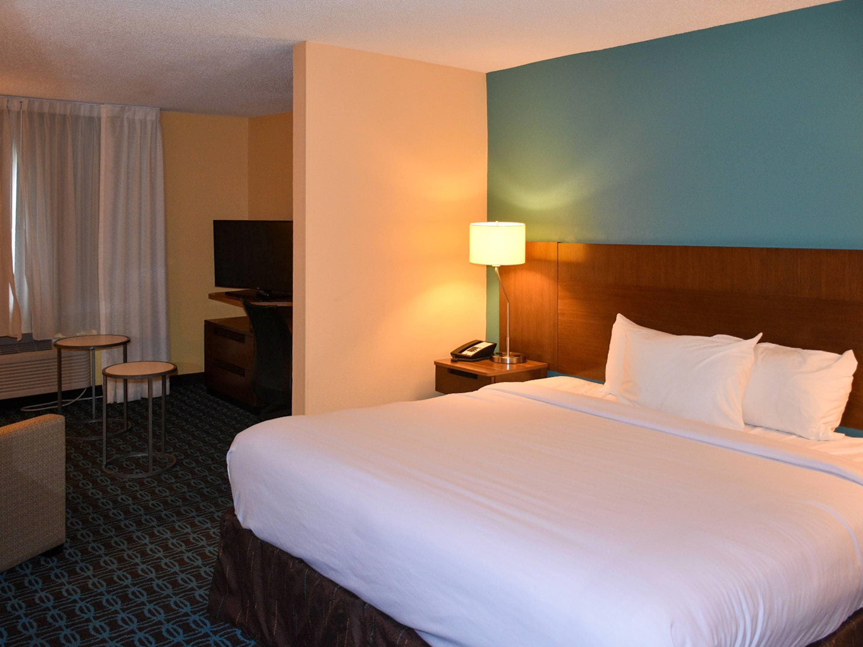 Suite King Size Bed
