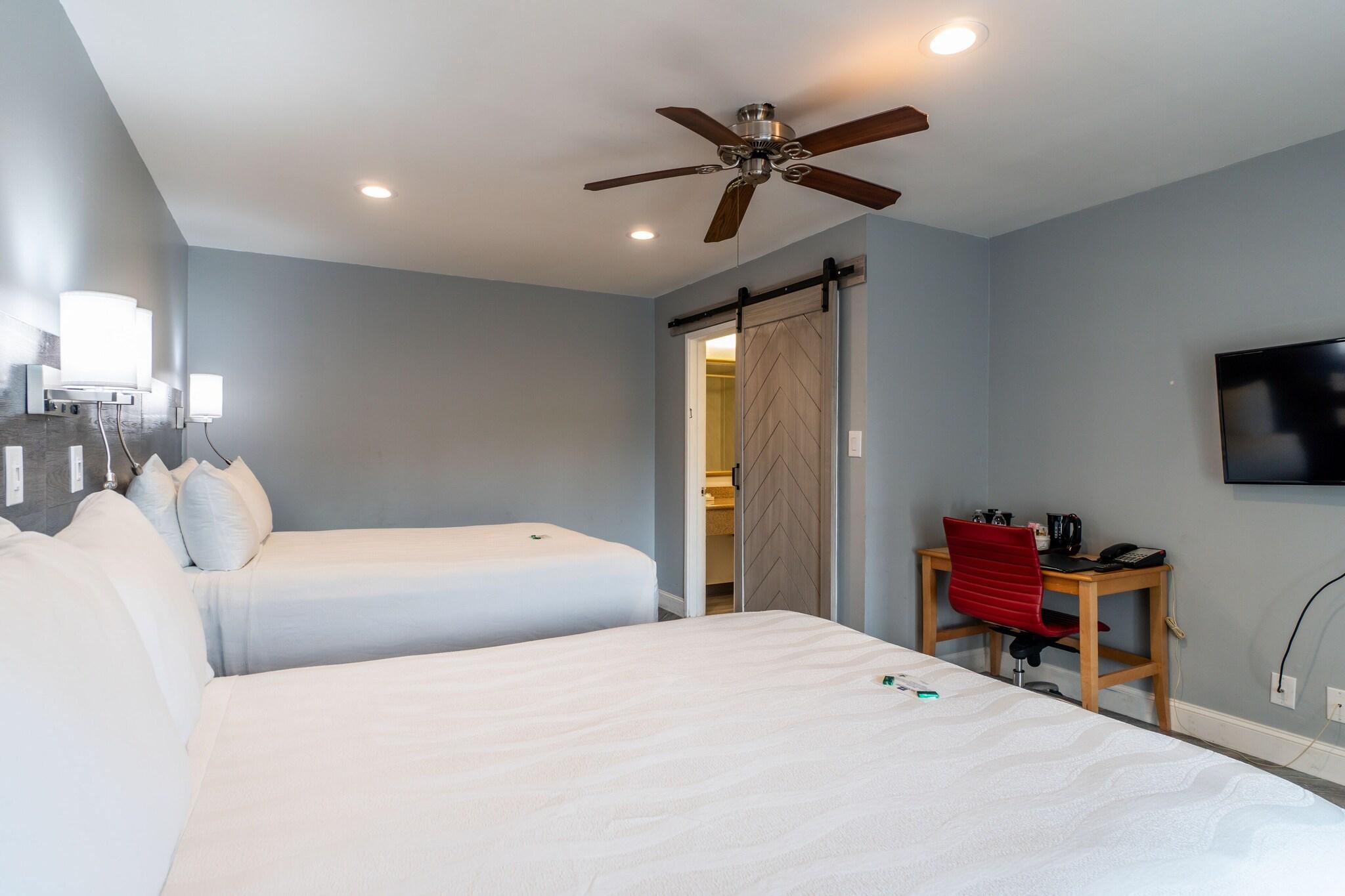 Double Classic Two Queen Beds