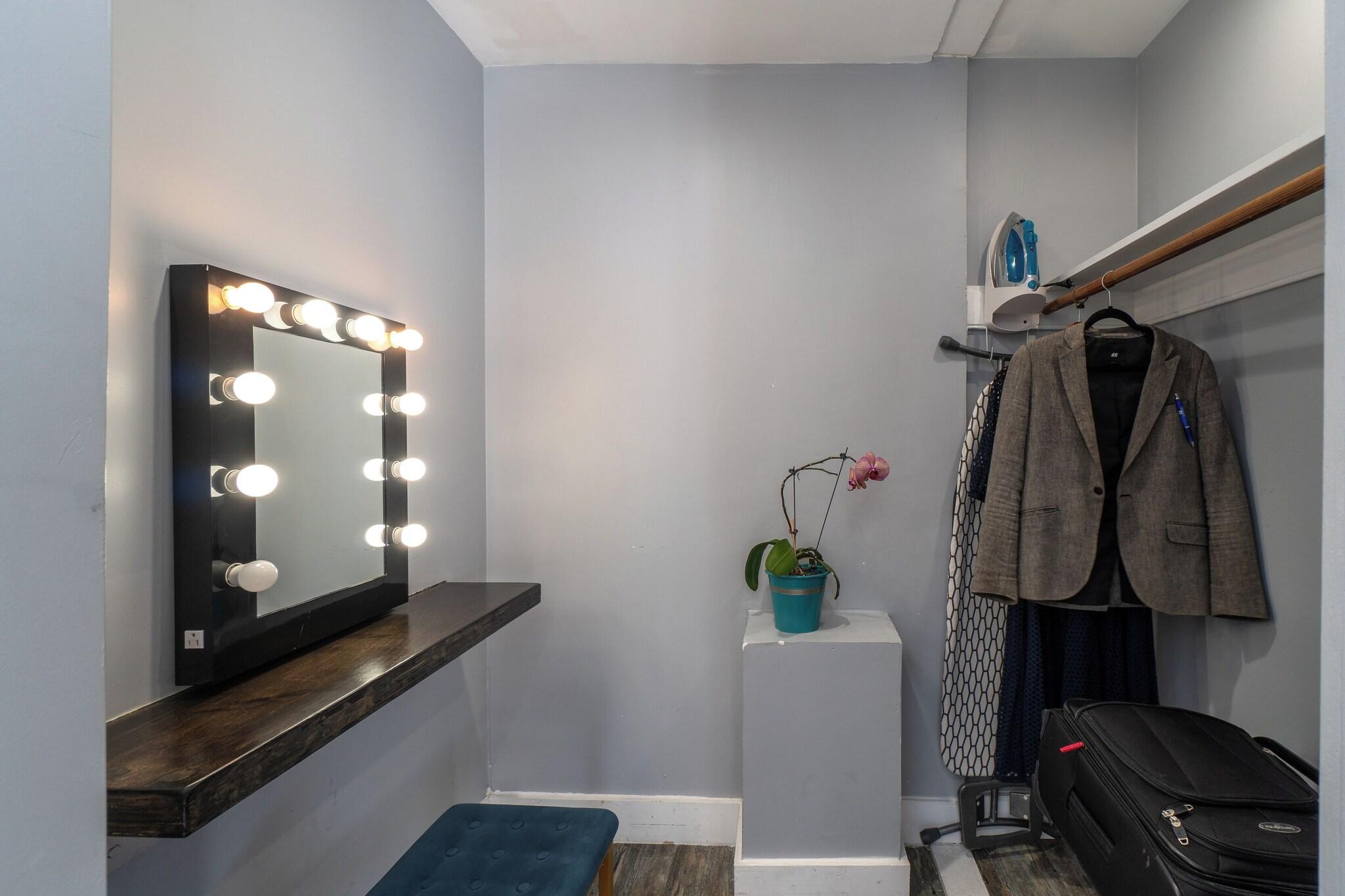 Double Classic Two Queen Beds