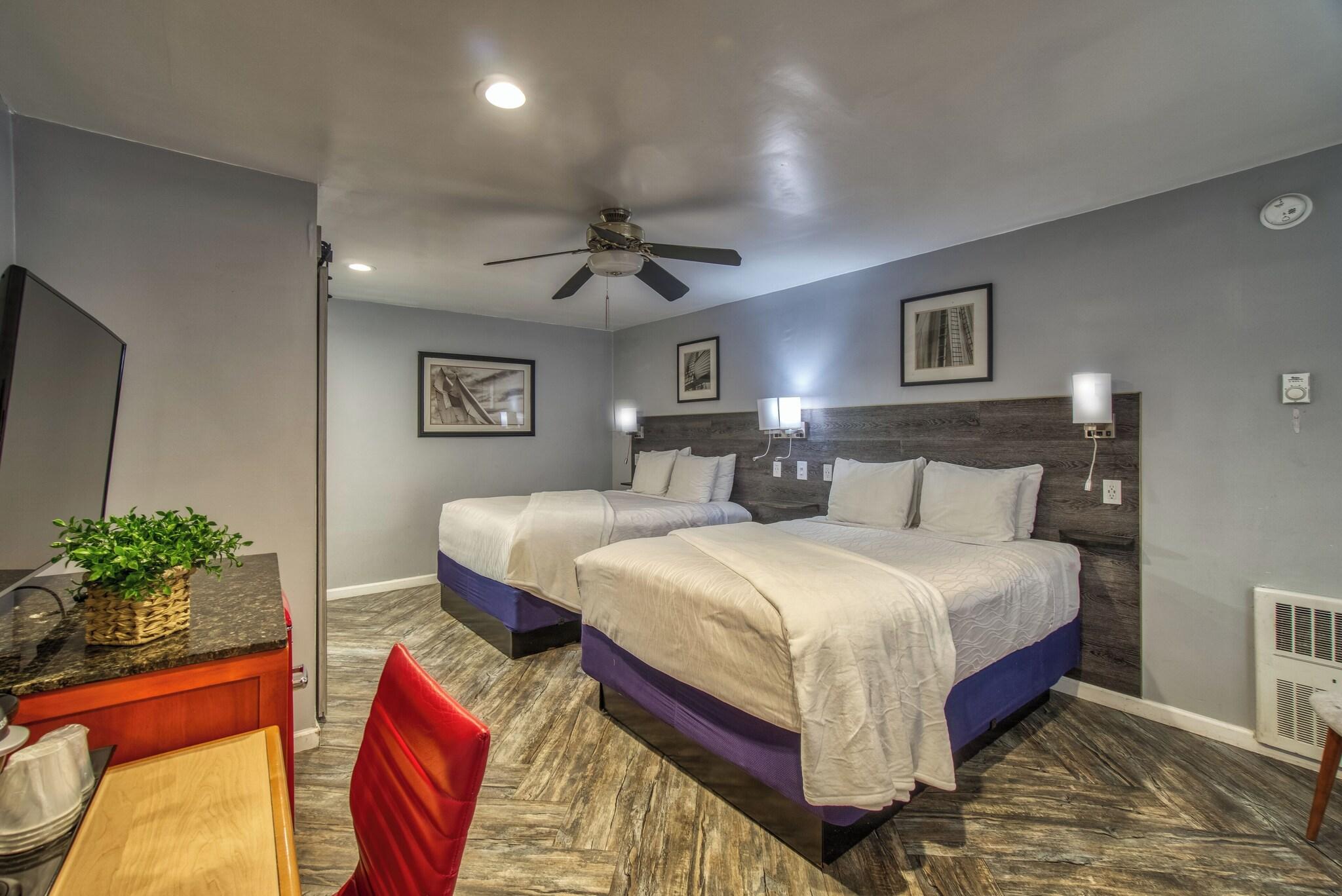 Double Classic Two Queen Beds