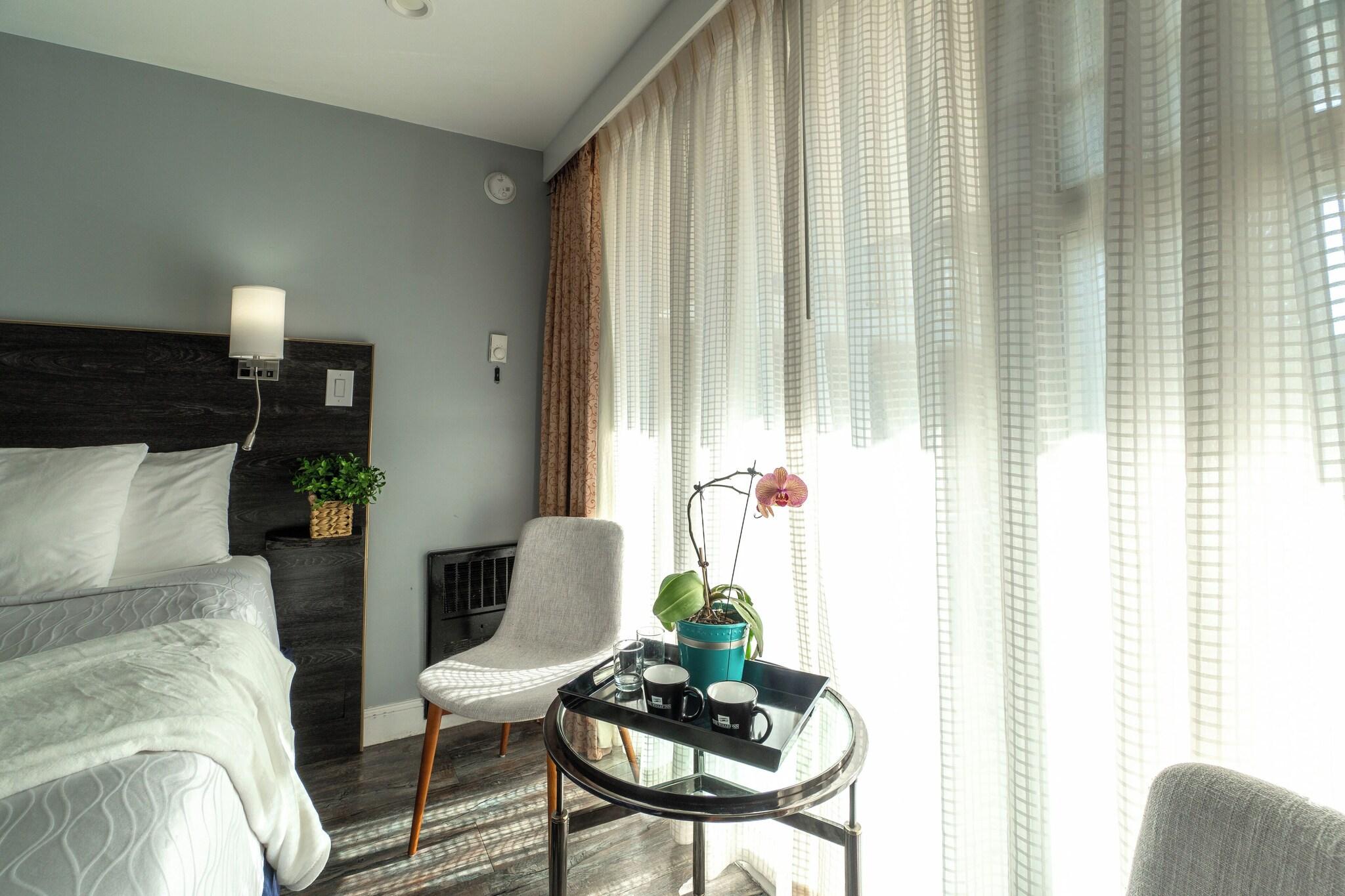 Double Classic Two Queen Beds