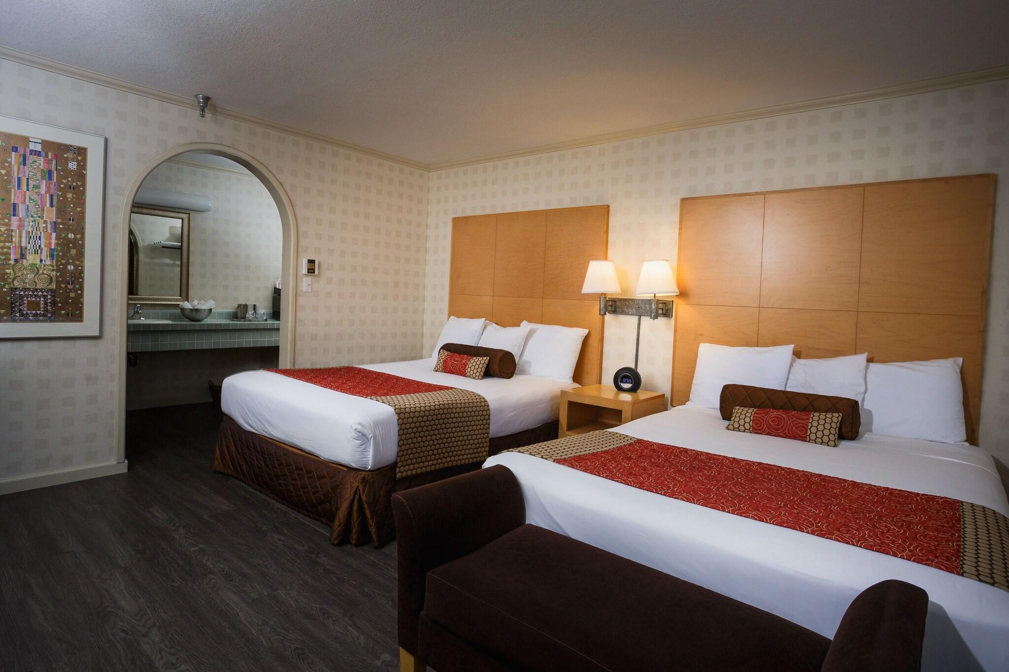 Double Deluxe Two Double Beds