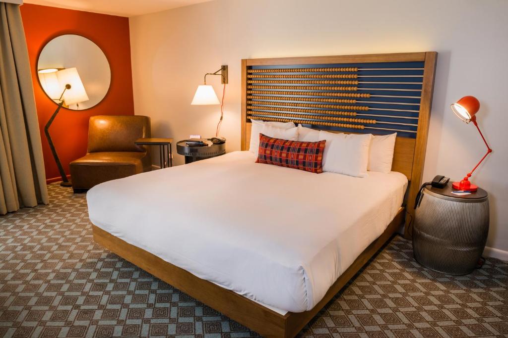 Suite Deluxe with Views