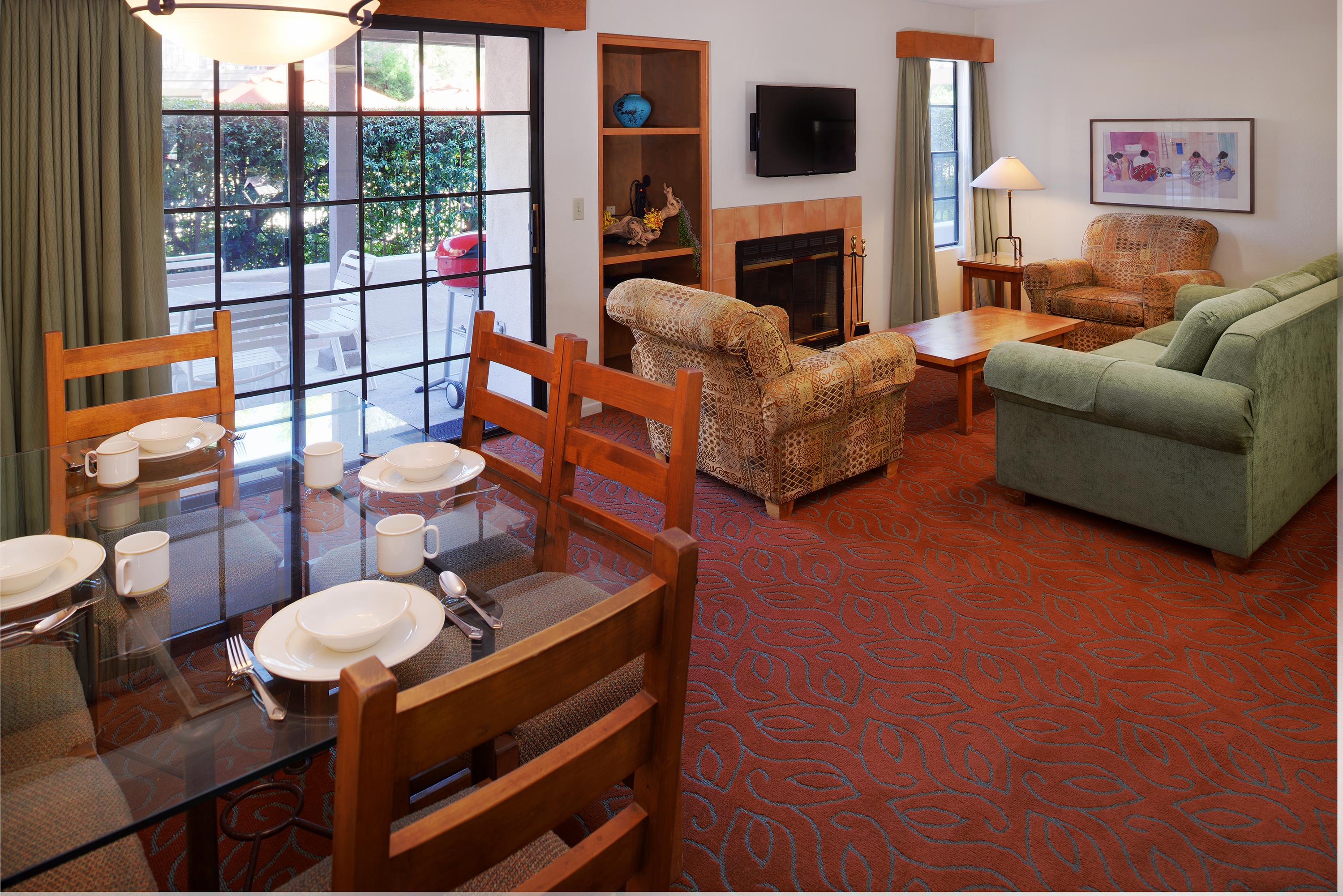 Studio King Size Bed