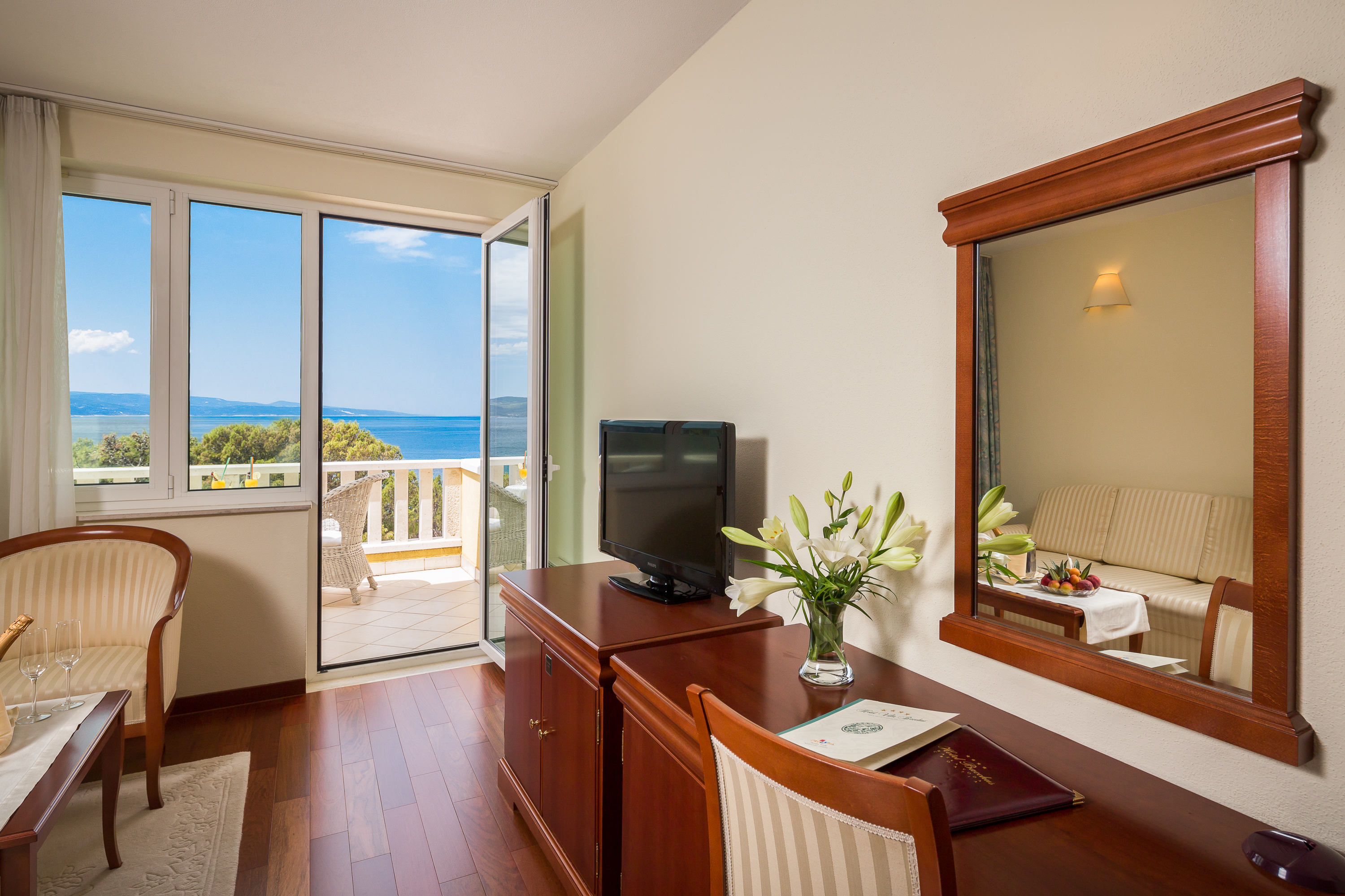 Twin Superior Sea View