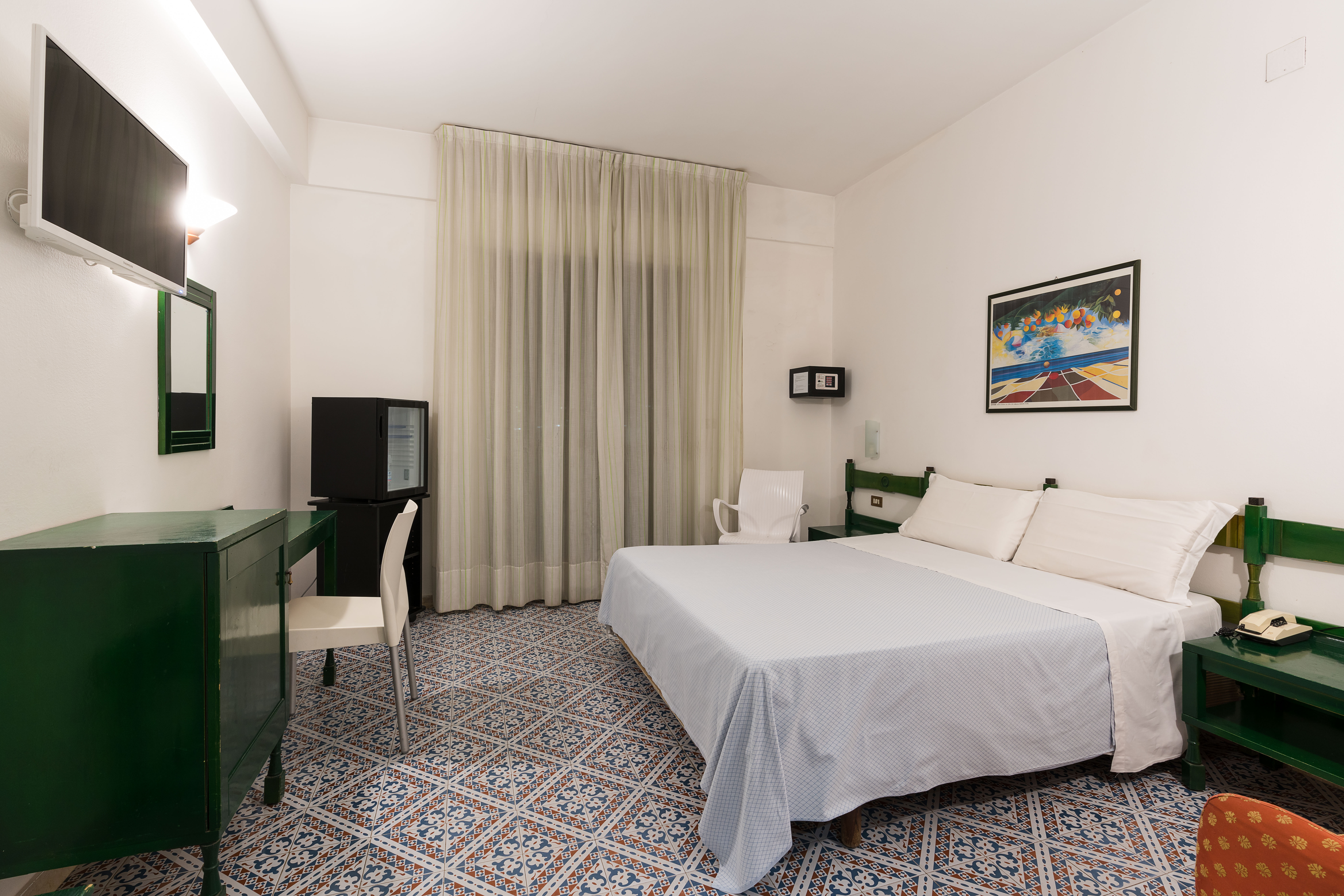 Double or Twin Standard