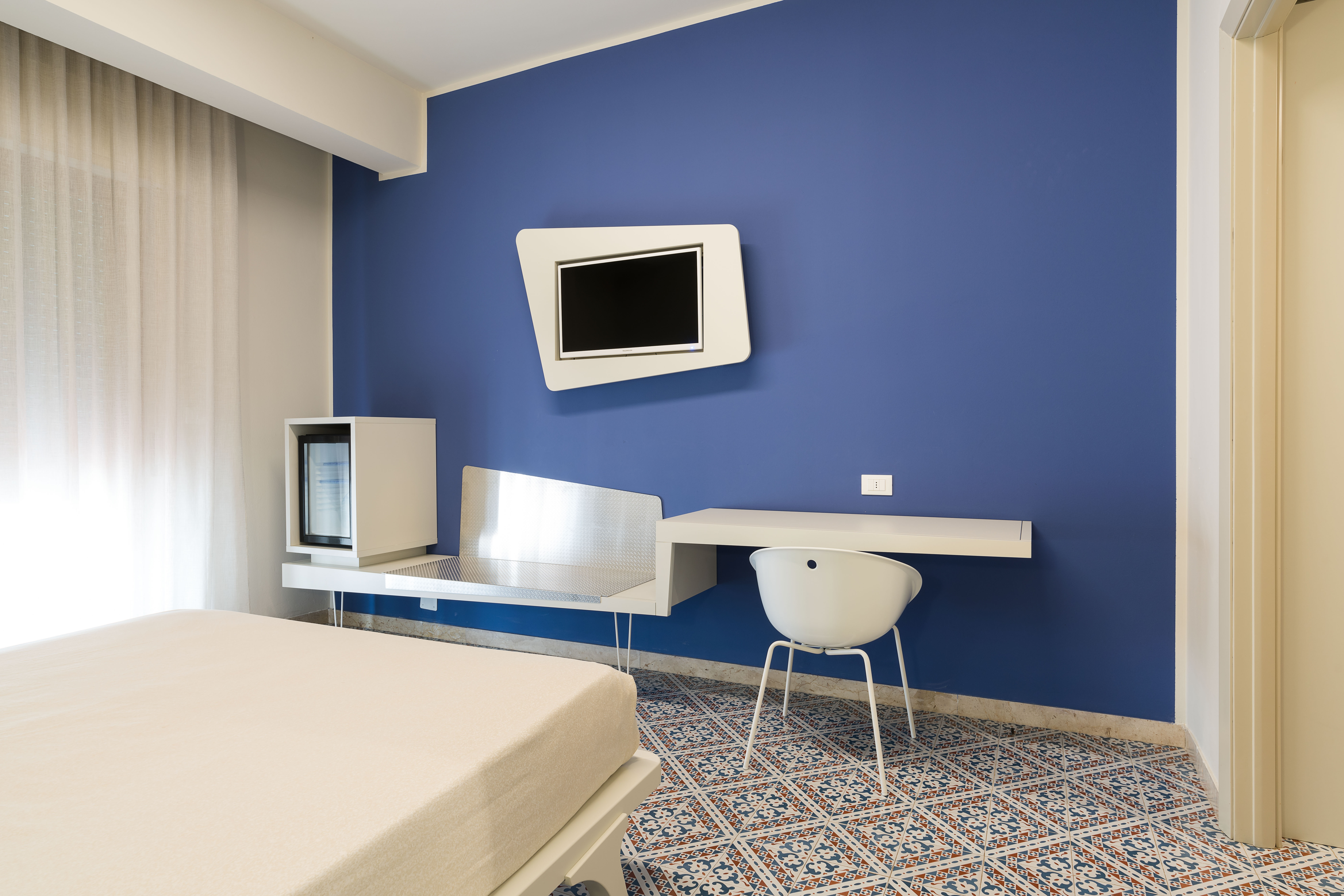 Double Single Superior