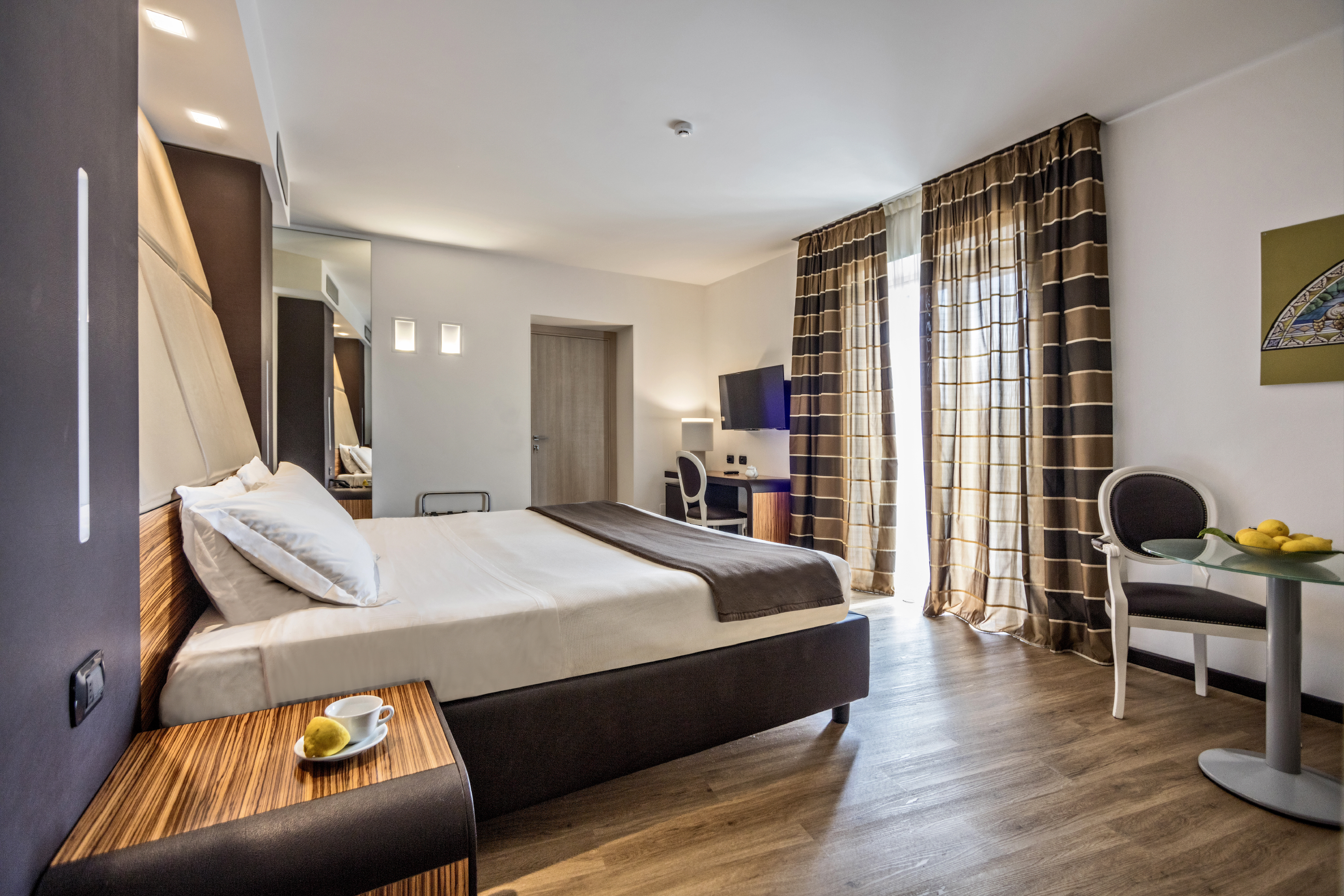 Junior Suite with Views