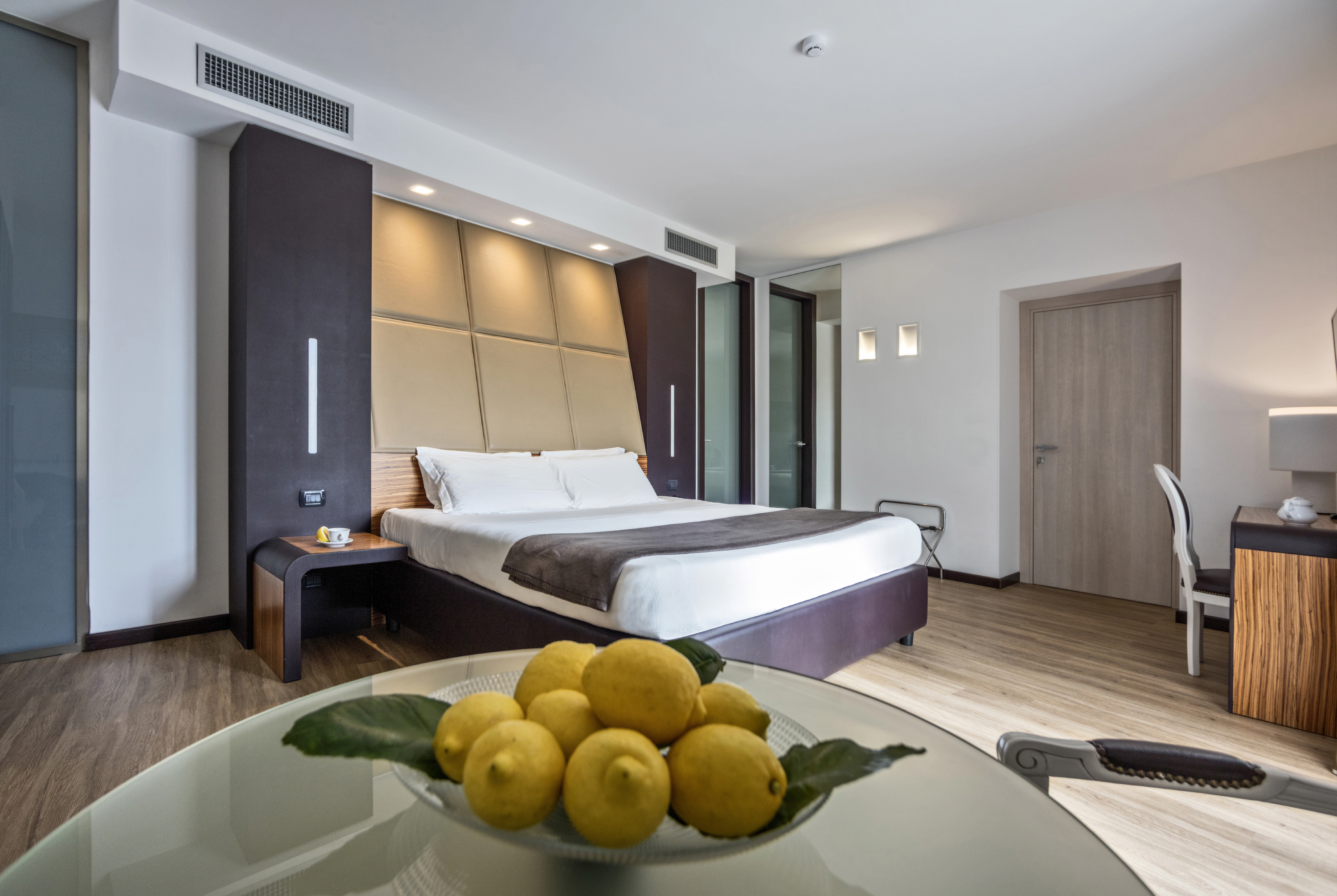 Junior Suite with Views