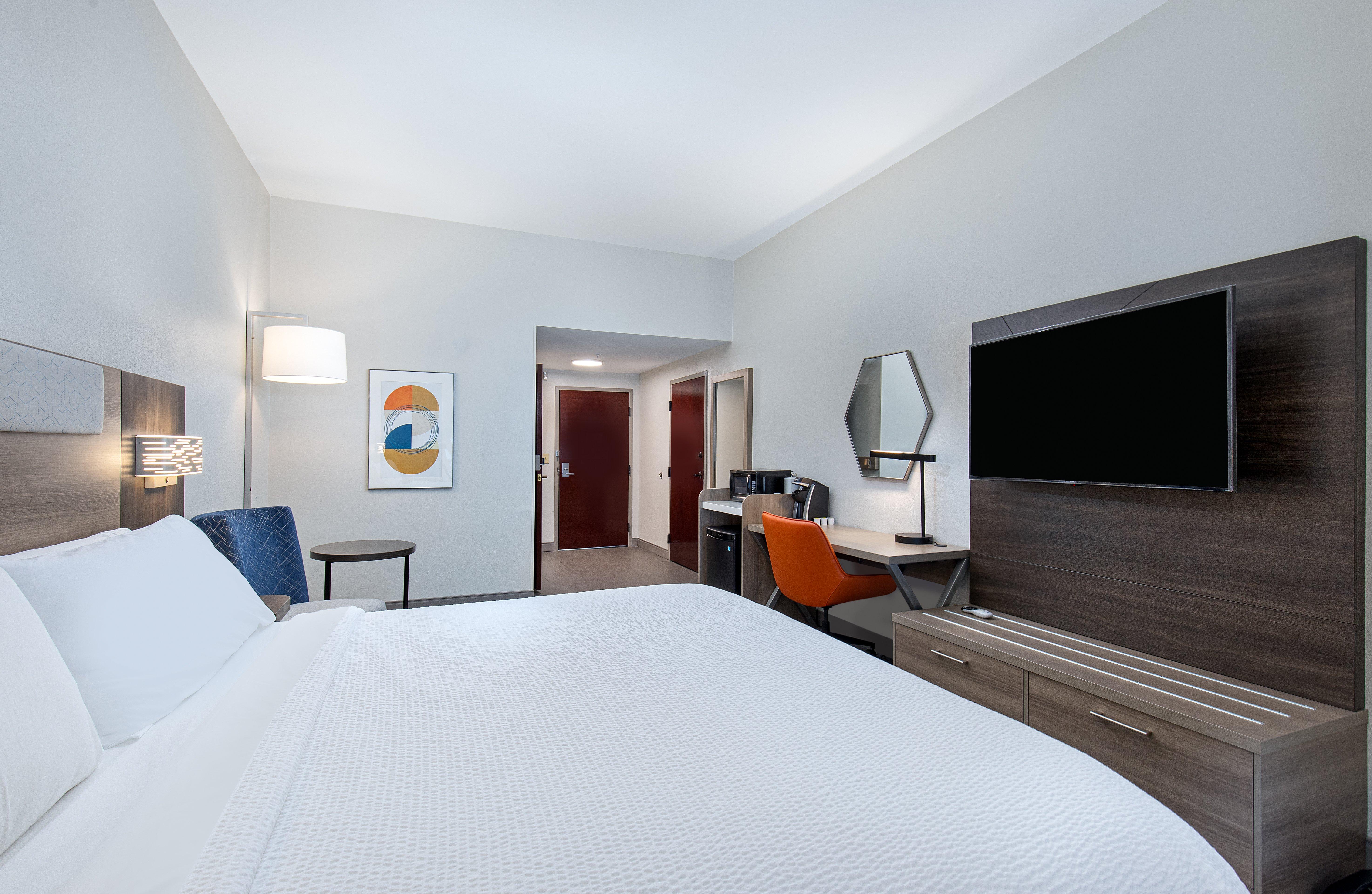 Double Accessible King Size Bed