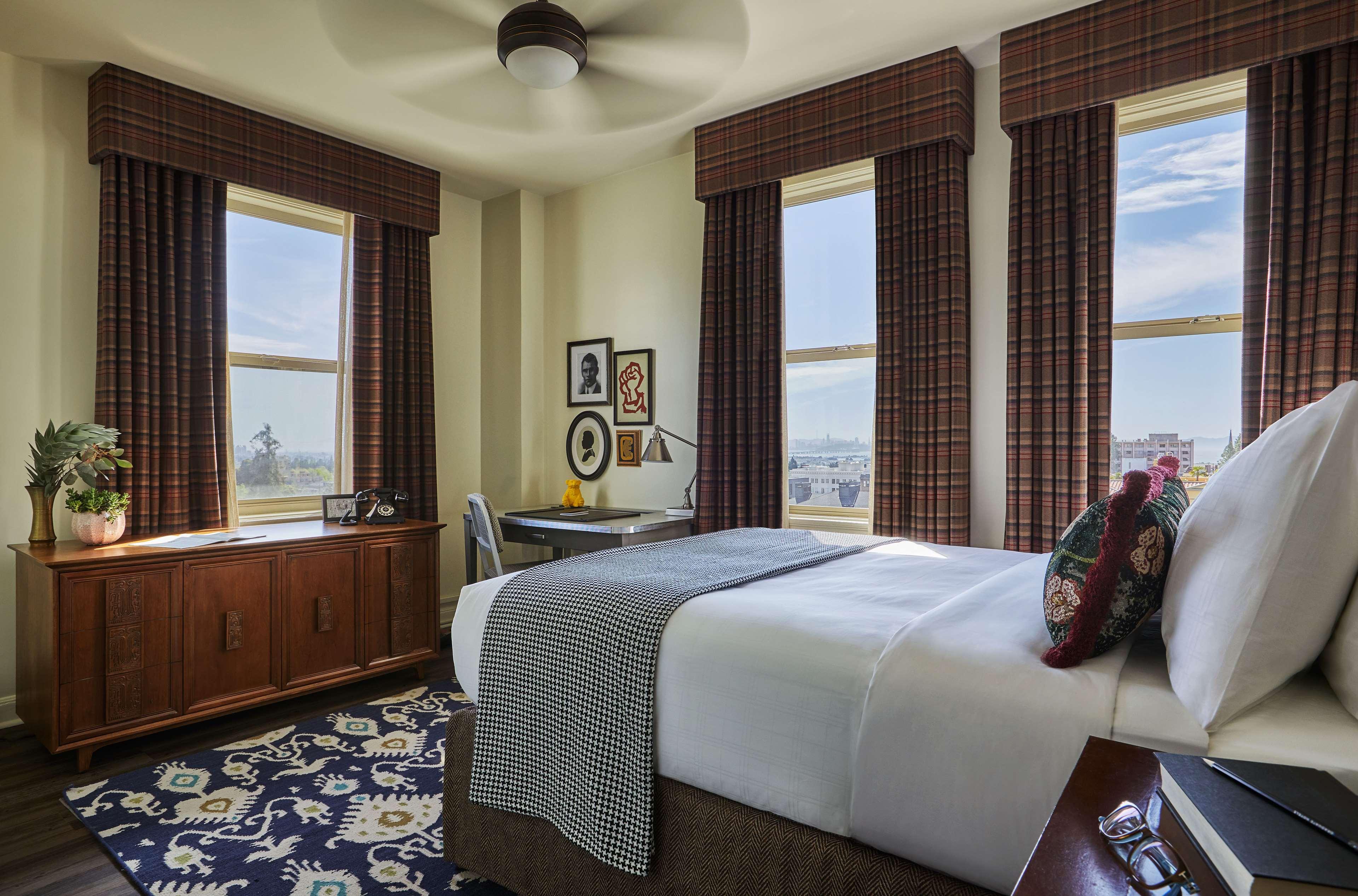 Double or Twin Two Queen Beds