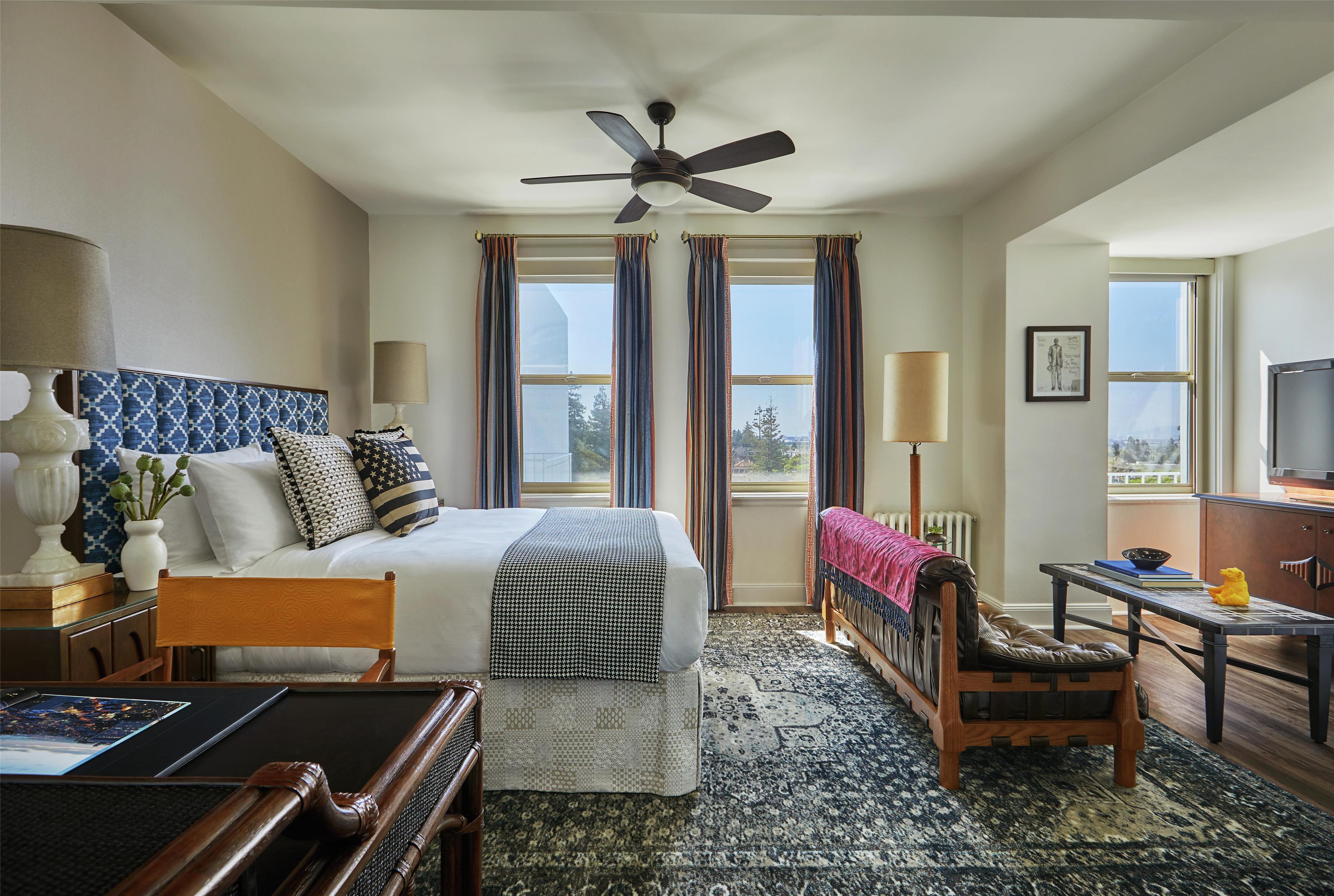 Double or Twin Two Queen Beds