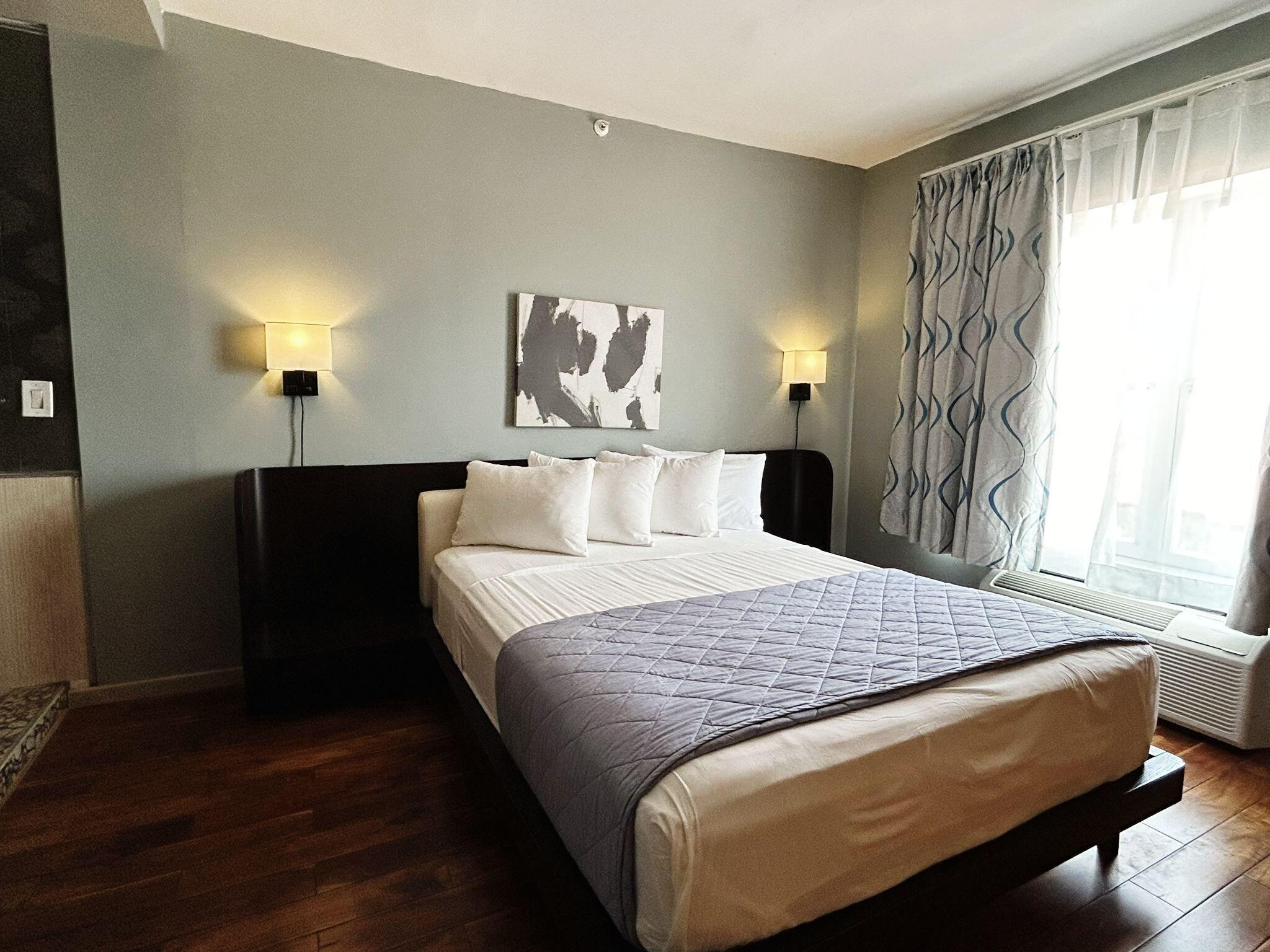 Double Queen Size Bed