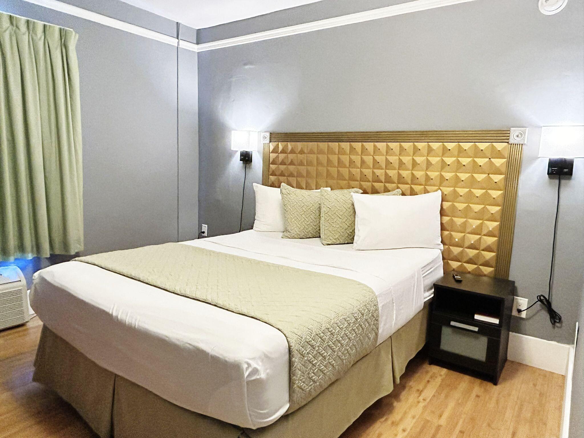 Double Queen Size Bed