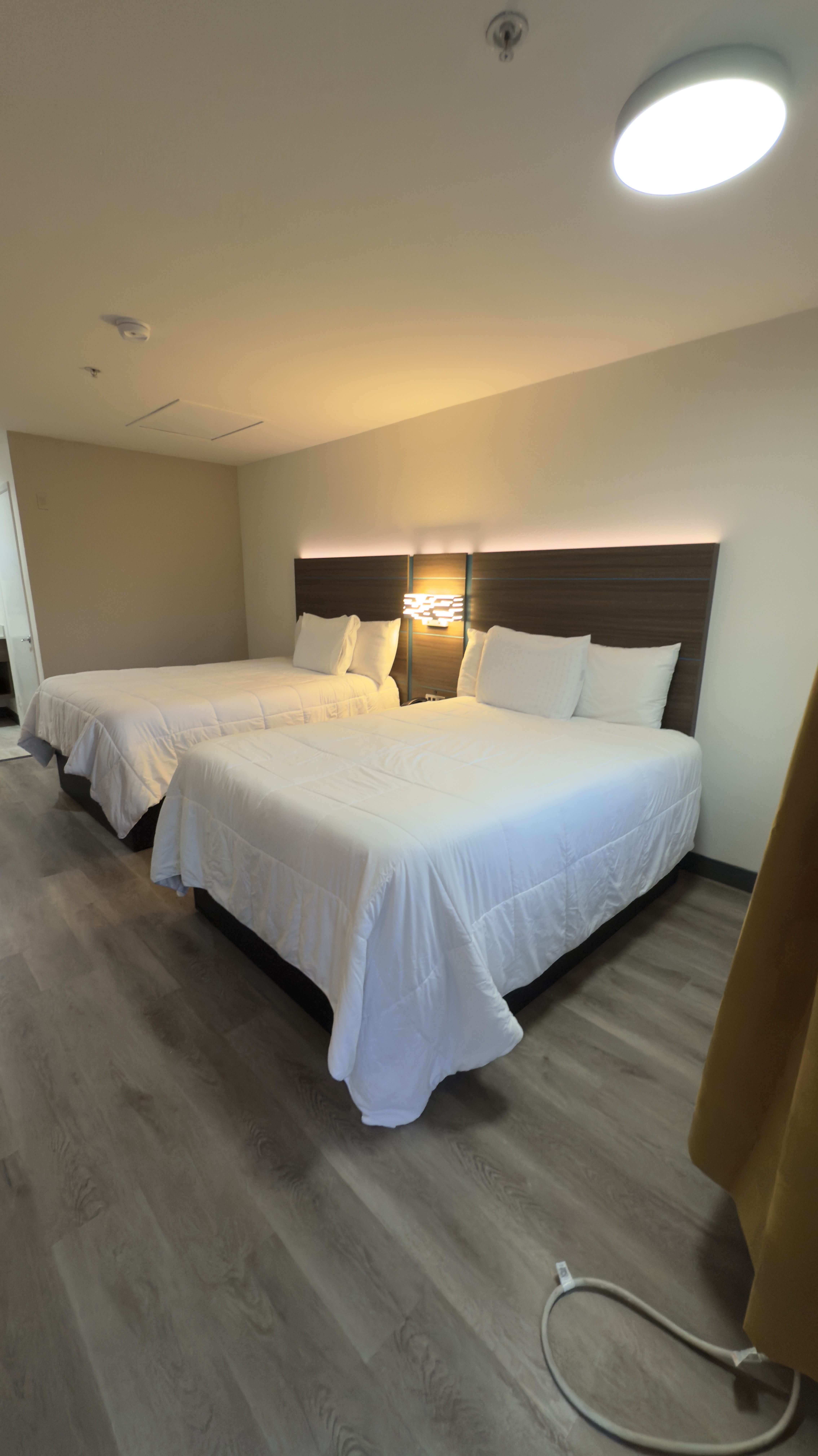 Room Two Double Beds