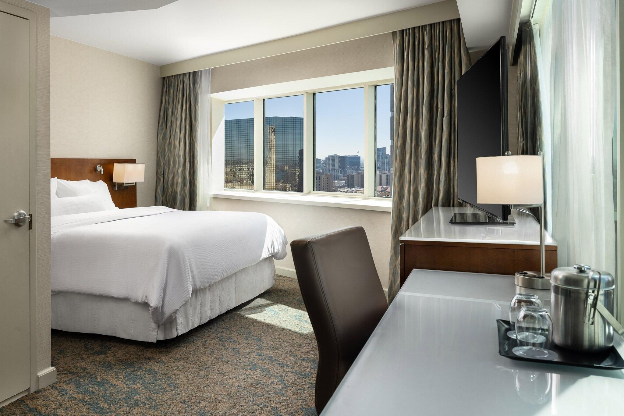 Double City View King Bed