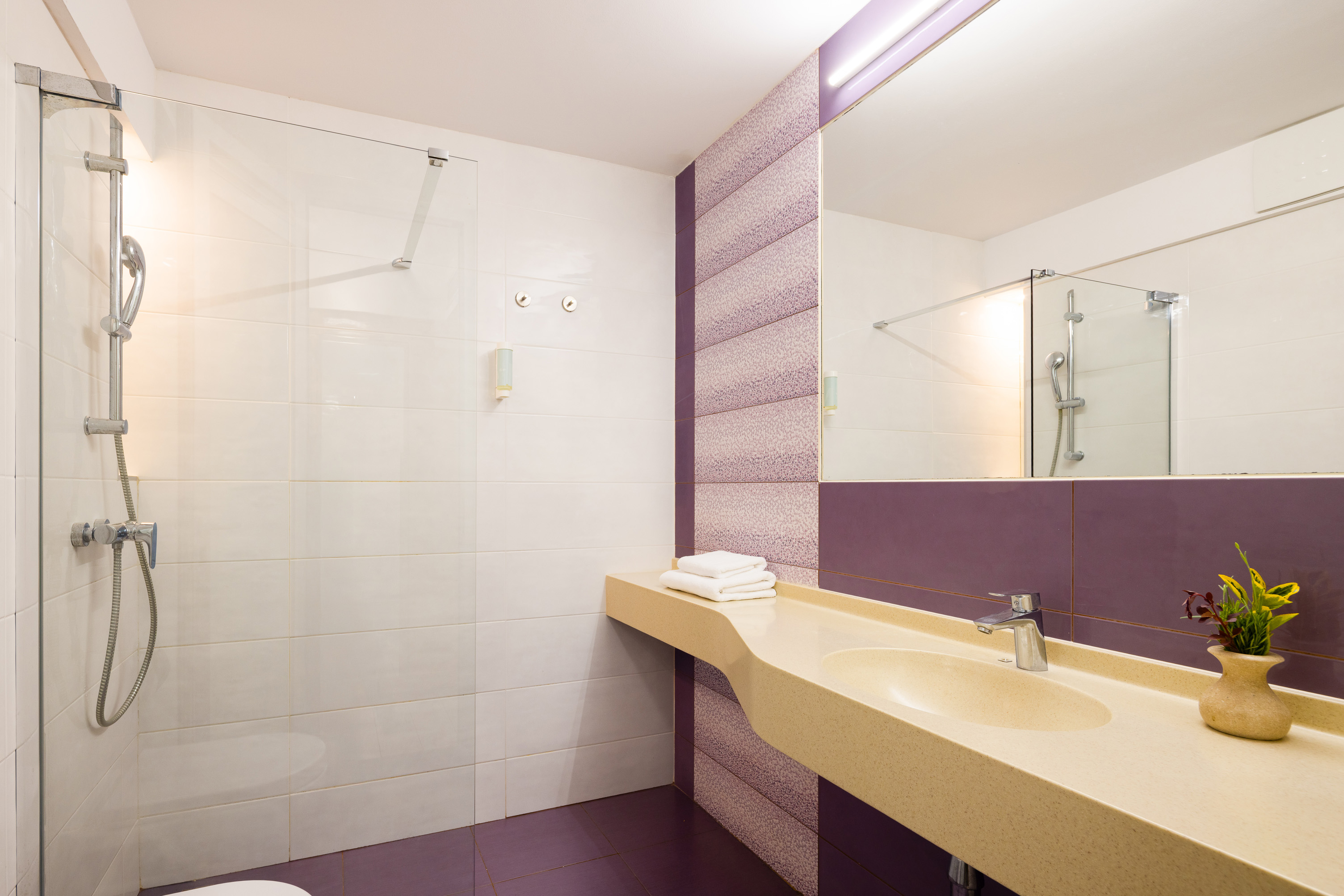 Junior Suite with Balcony