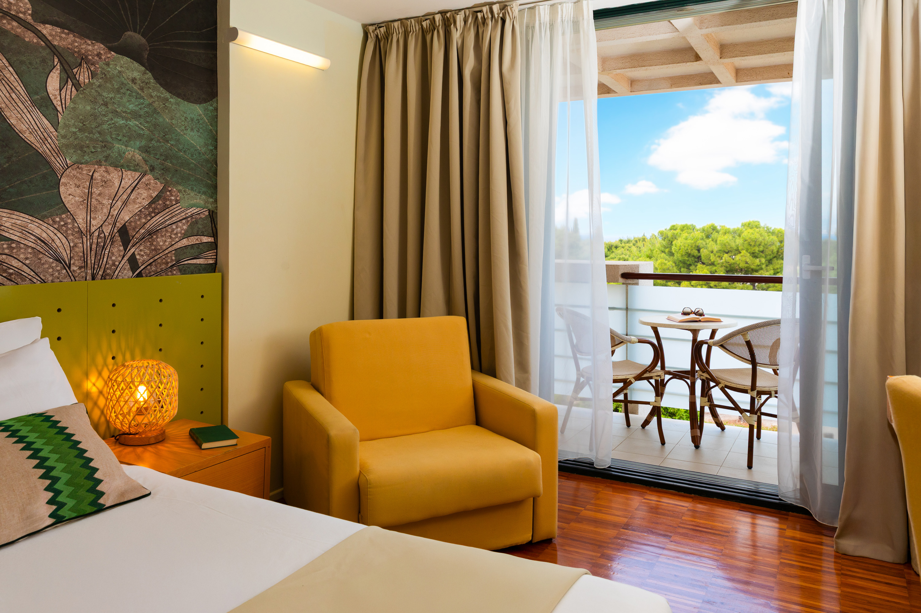 Double or Twin Superior Sea View