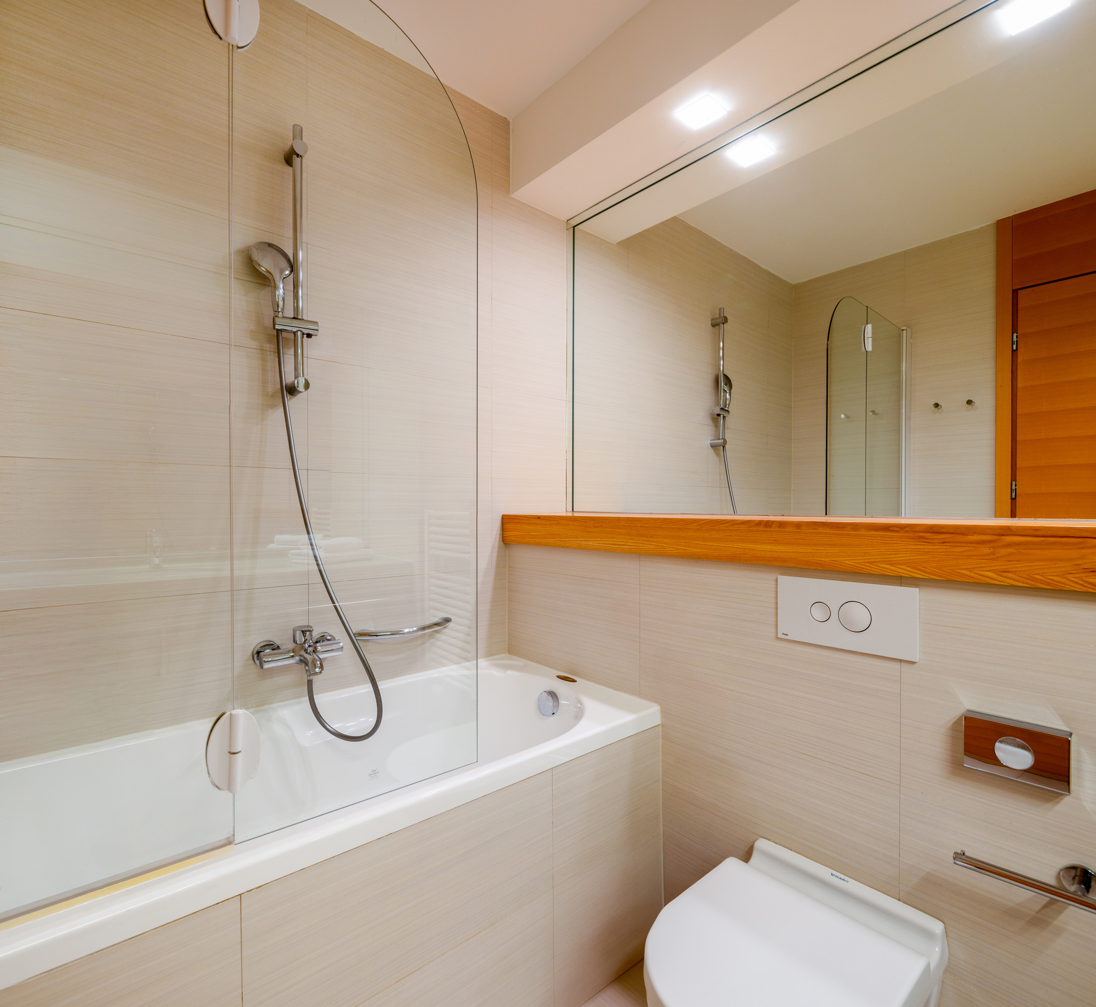 Double or Twin Superior Sea View