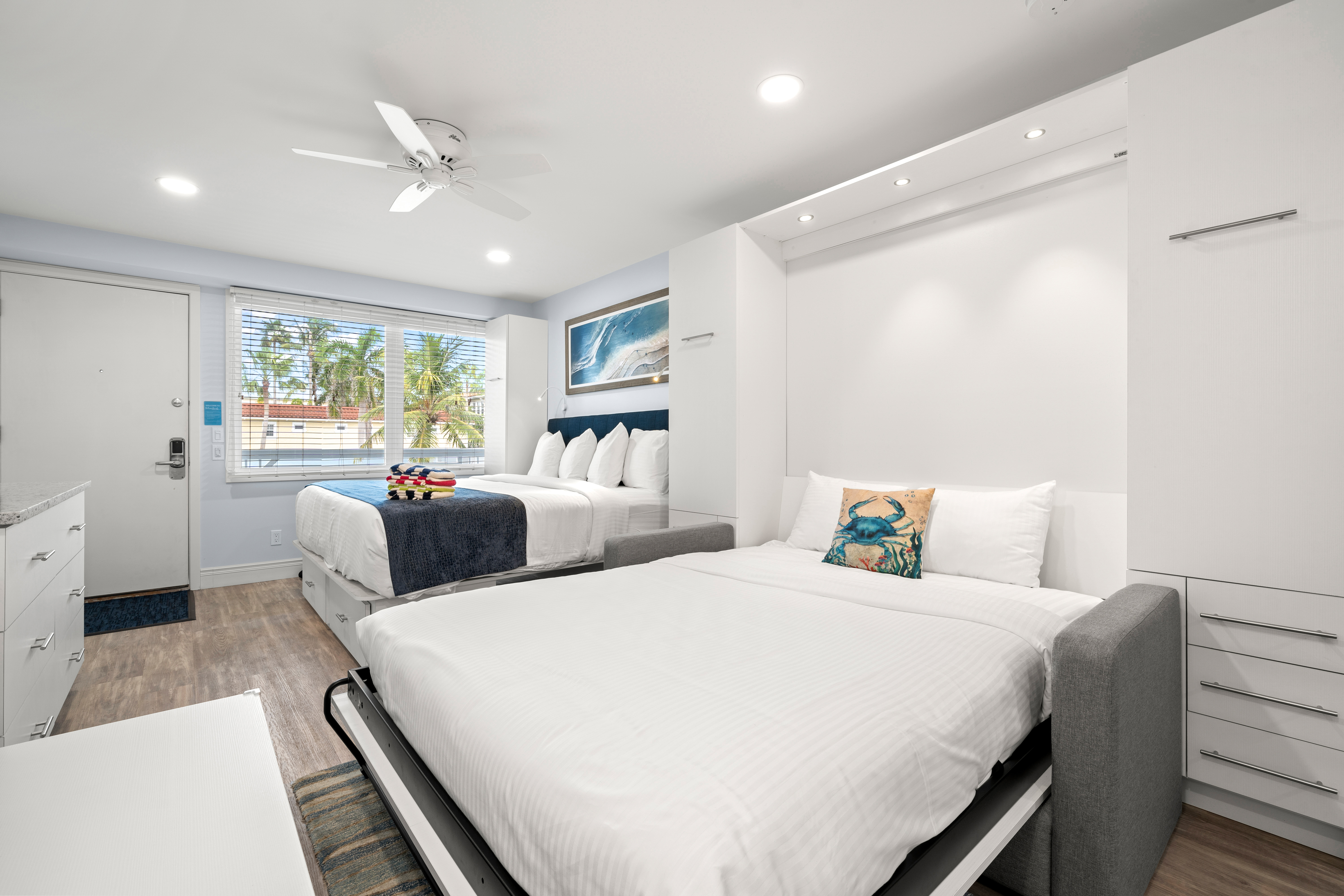 Studio King Size Bed