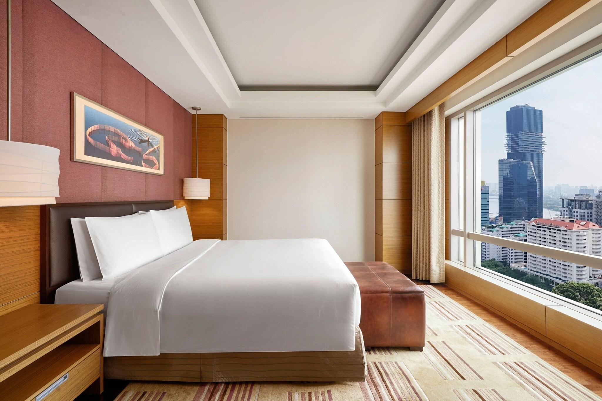 Junior Suite King Bed Non Smoking