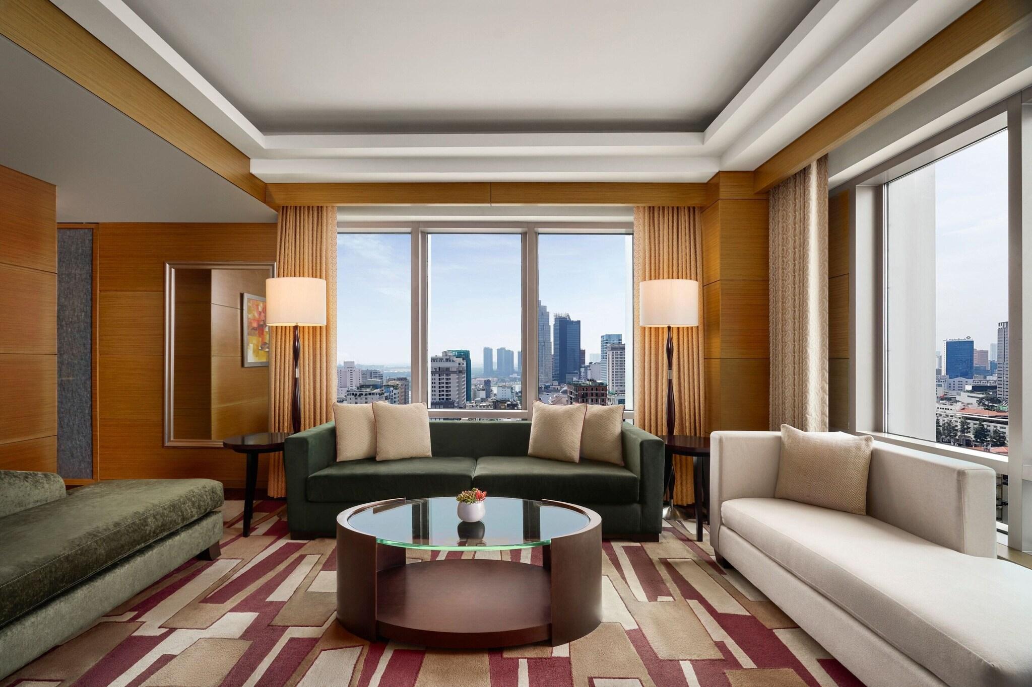 Junior Suite King Bed Non Smoking