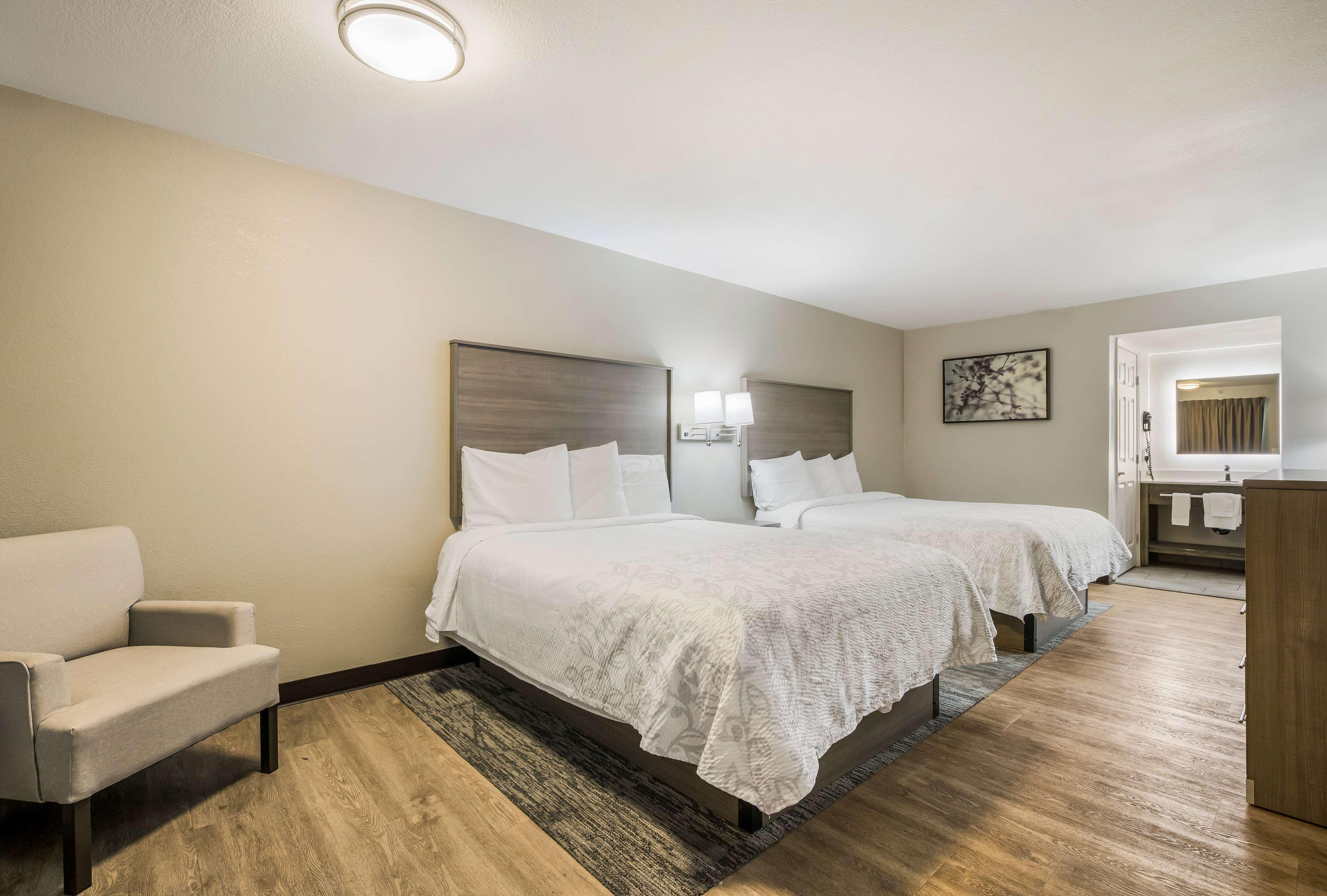 Room Accessible-two Queen Beds