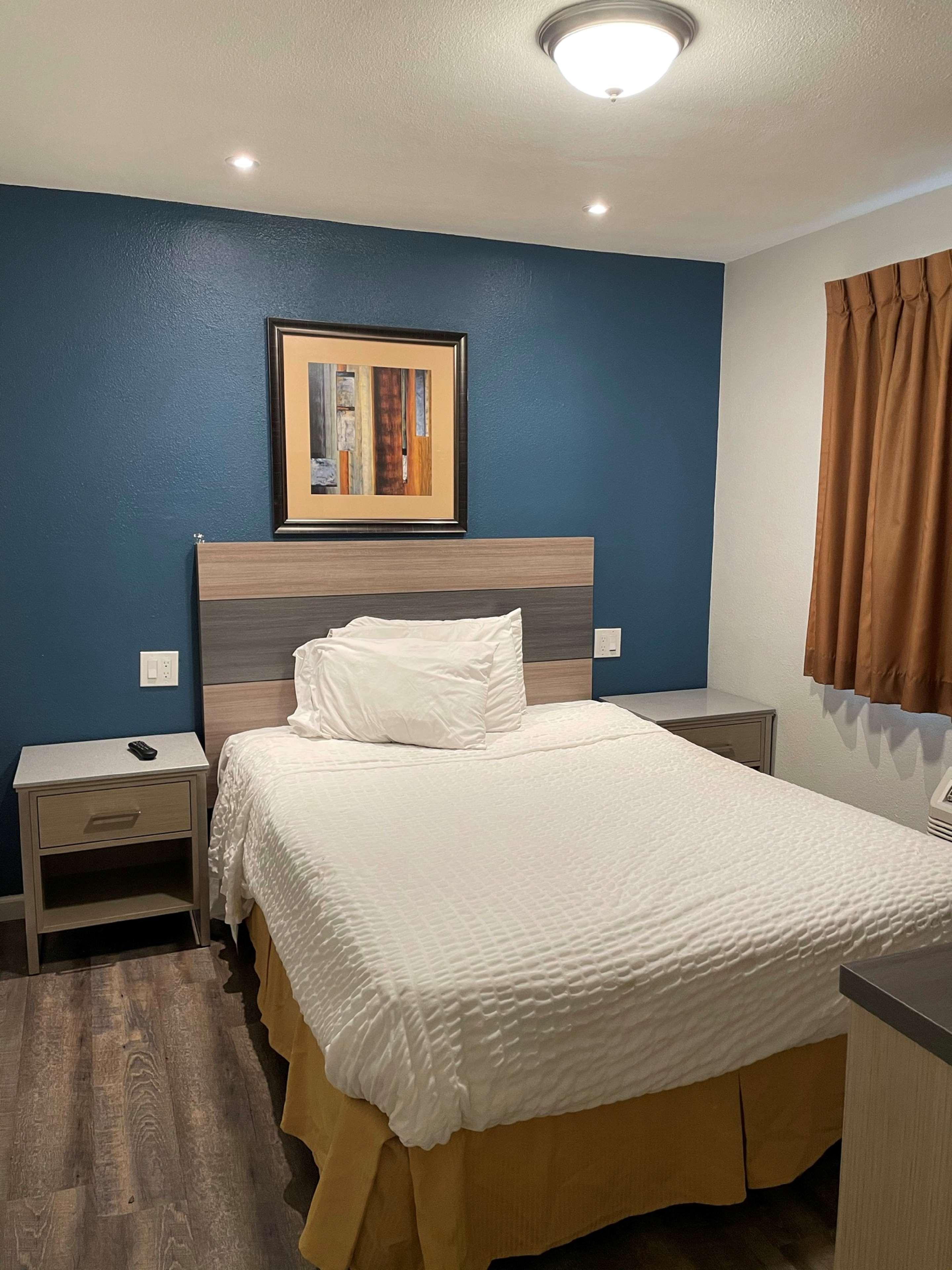 Suite Two Queen Beds