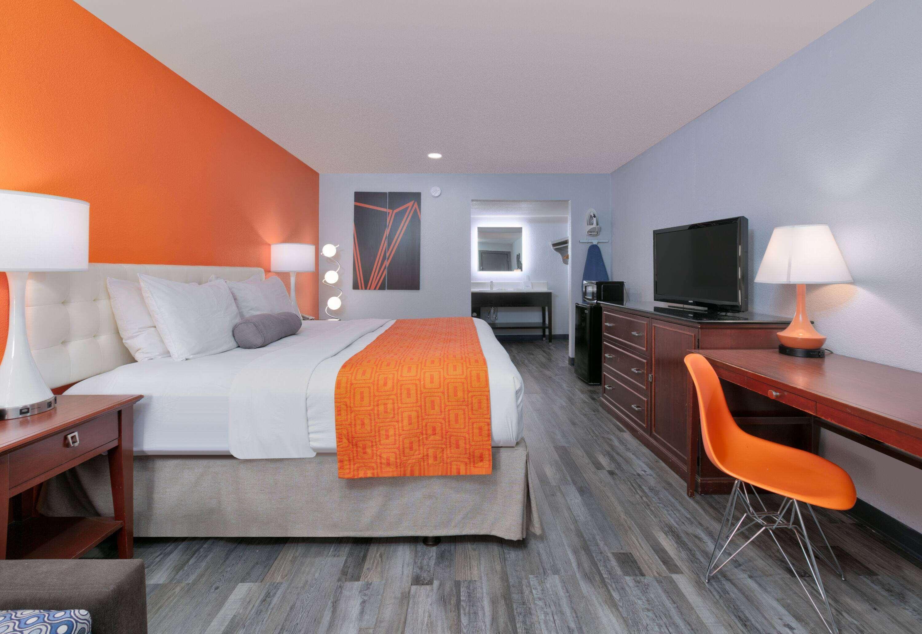 Double King Size Bed