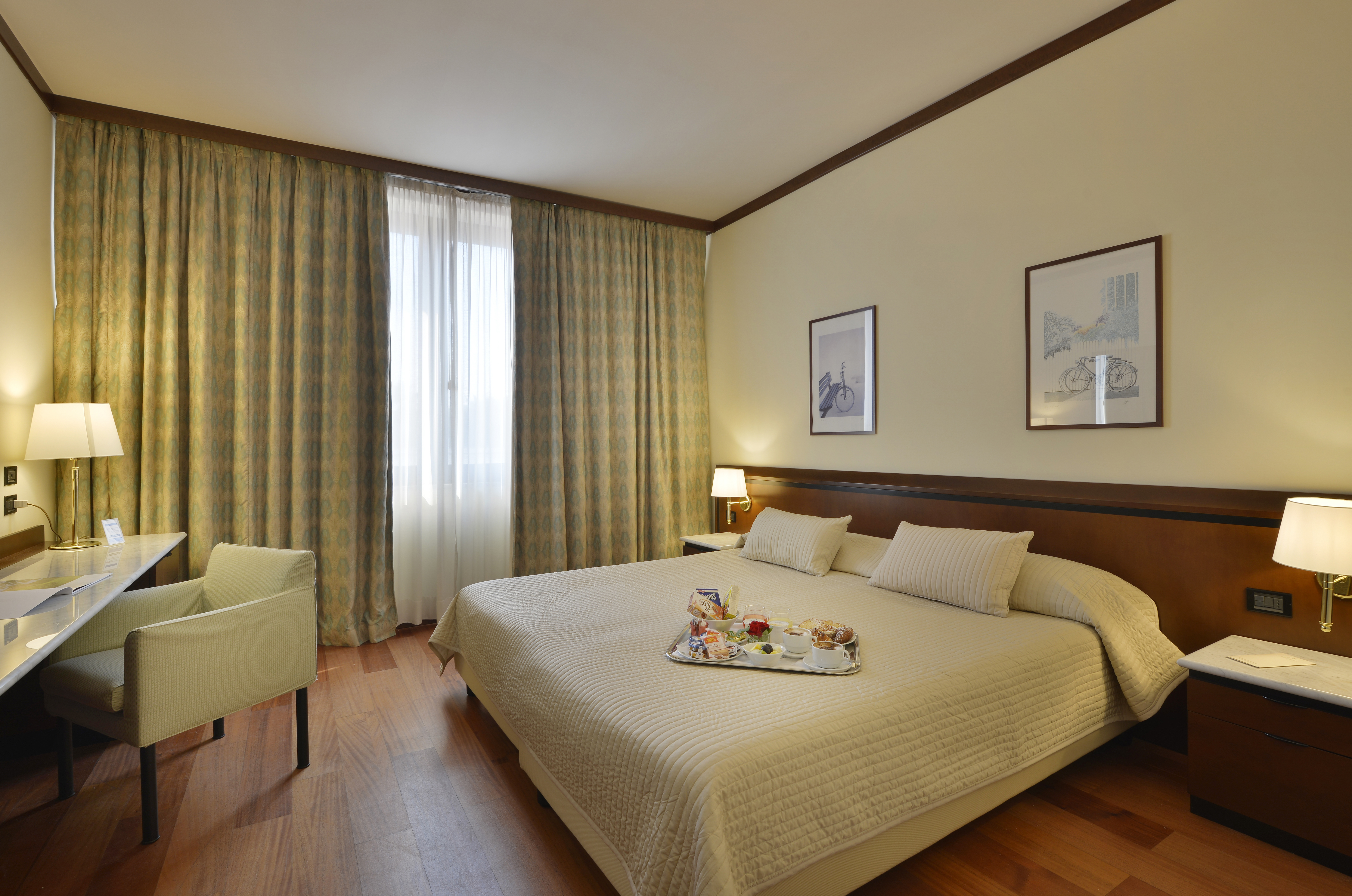 Double or Twin Standard